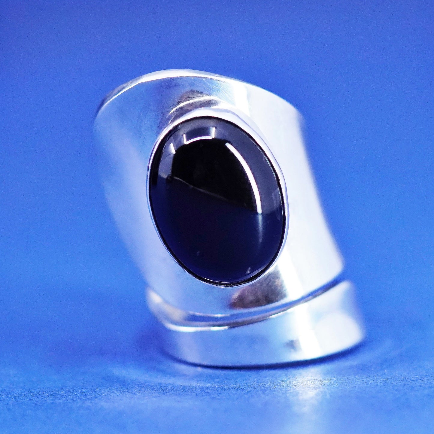 Size 6, vintage Sterling 925 silver handmade wide wrap ring with black onyx