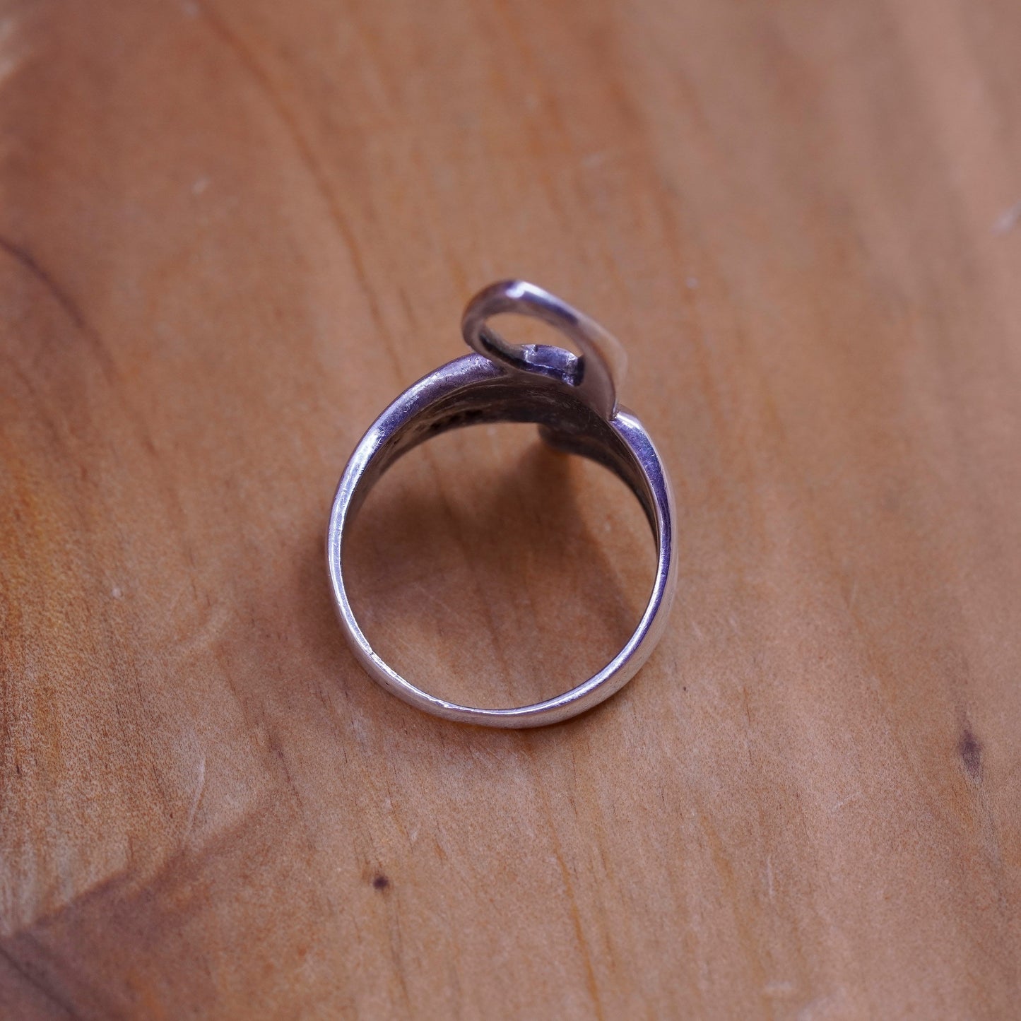 Size 6, vintage Sterling silver handmade ring, Modern 925 wavy band