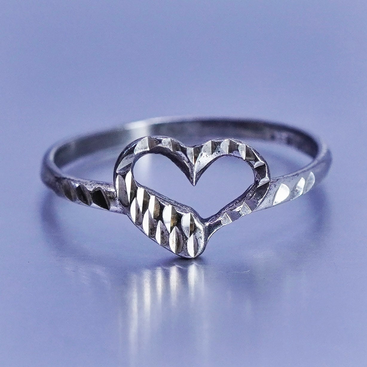 Size 4.5, southwestern Sterling 925 silver wedding ring, heart stackable band
