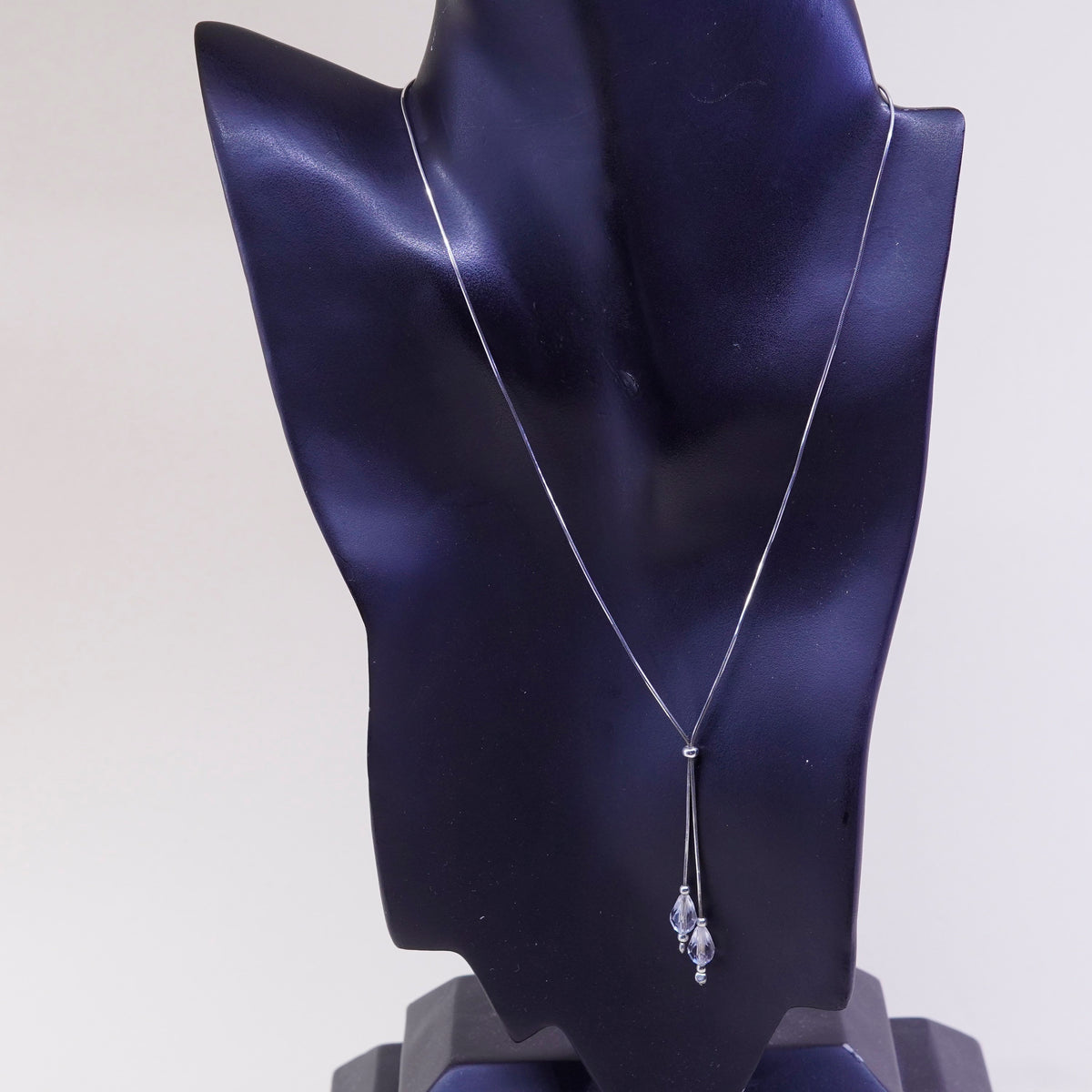 16”, 925 italy dyadema Sterling Silver Circle Chain Necklace W/ Crystal Pendant