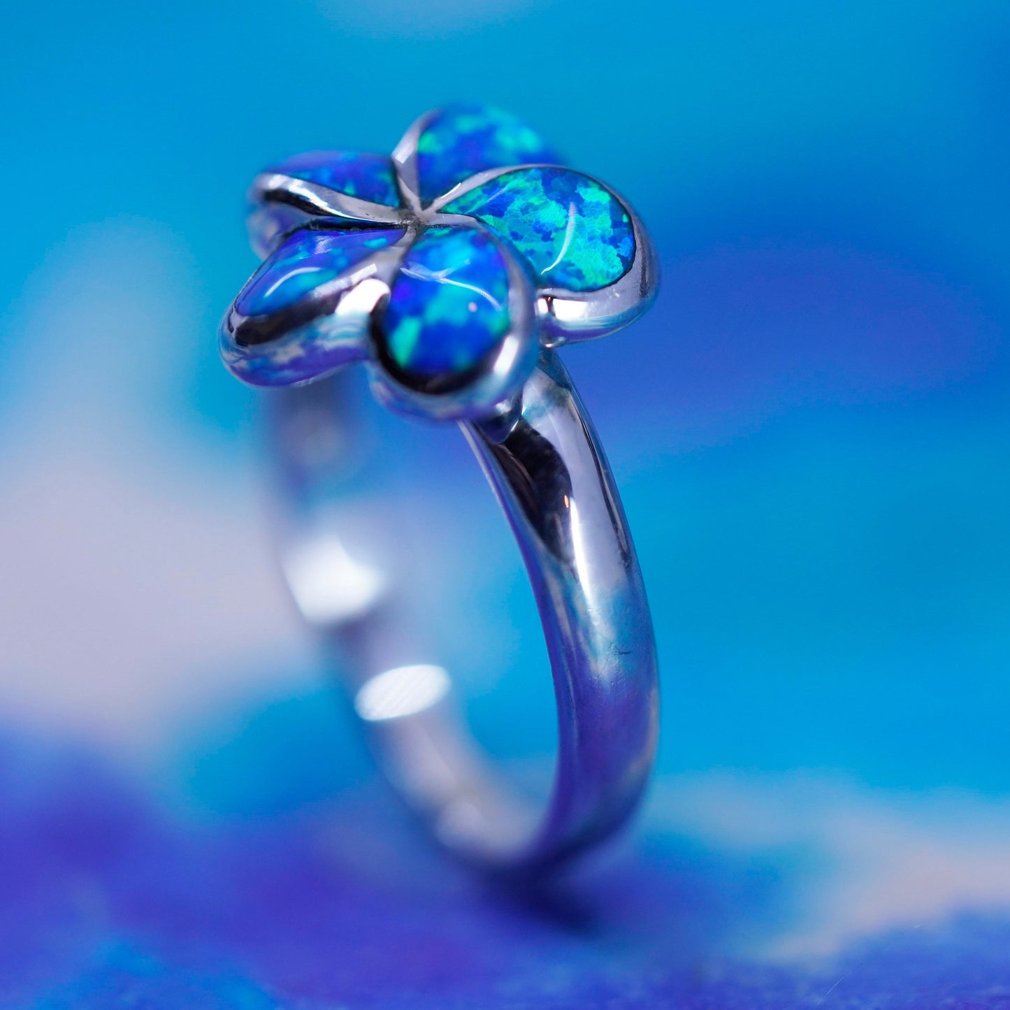 Size 6, Vintage Sterling 925 silver handmade plumeria flower ring with opal