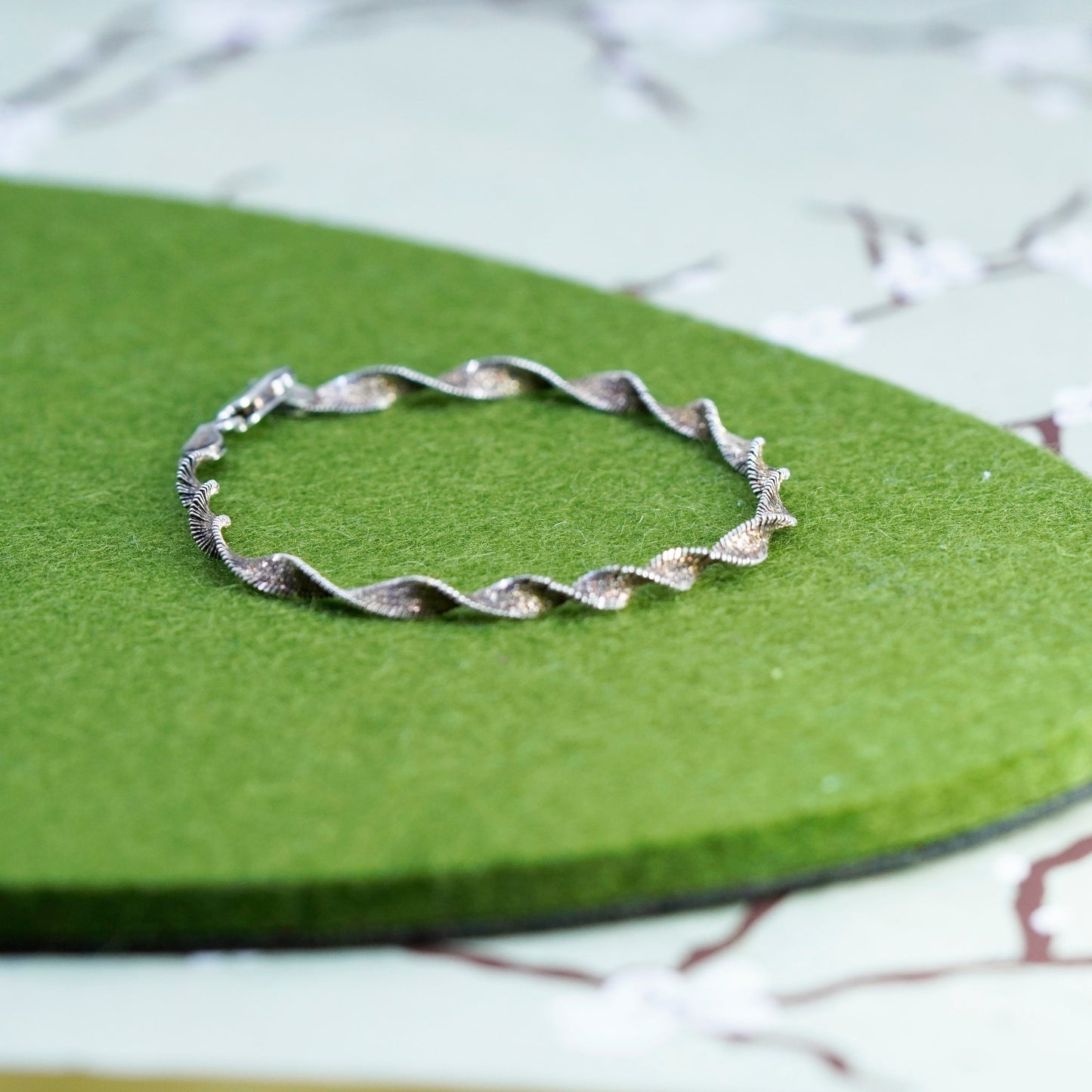 6.75”, vermeil gold sterling silver bracelet, 925 twisted herringbone chain