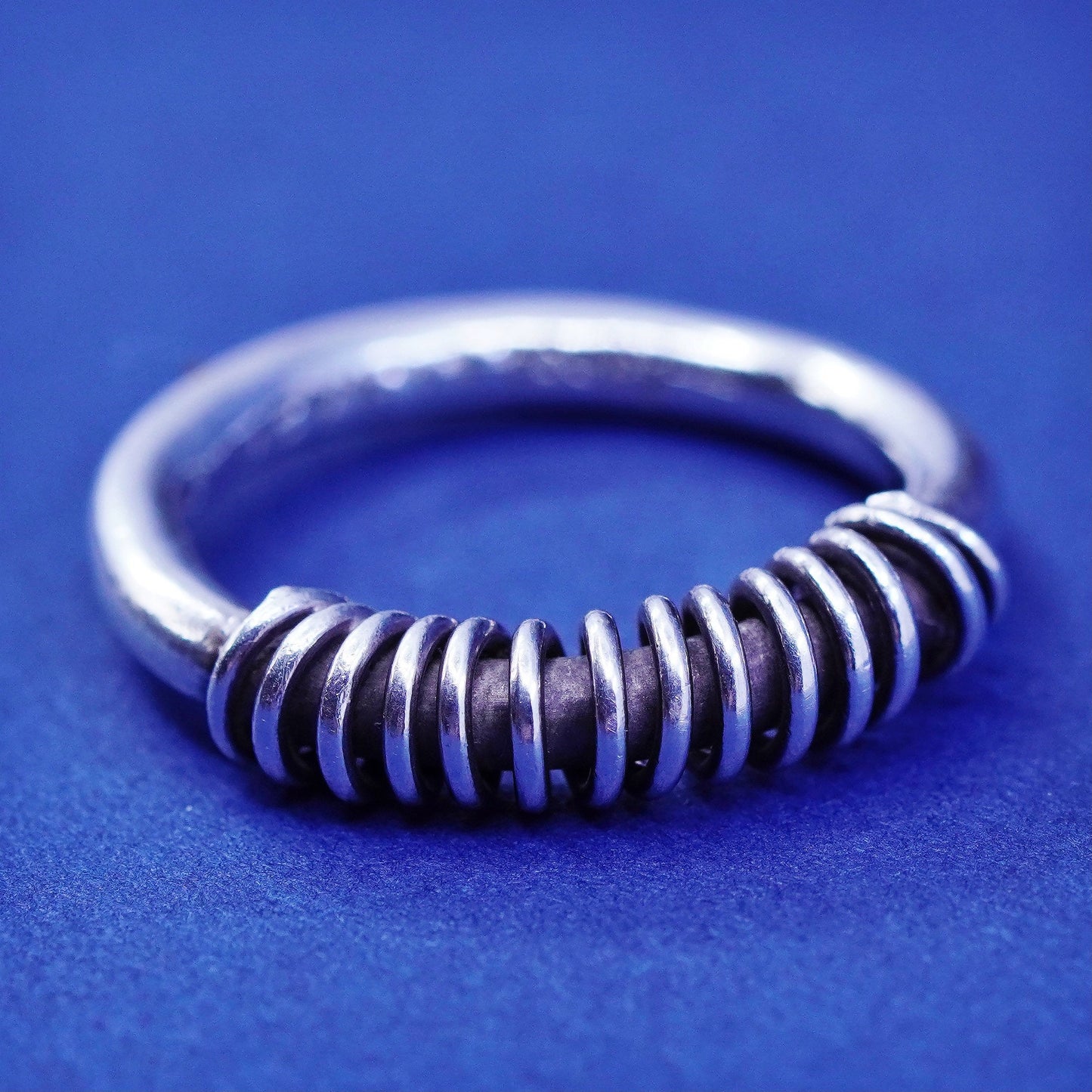 Size 3.75, vintage sterling silver ring, mexico 925 wired band