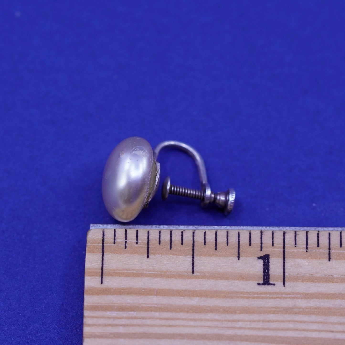 Vintage Sterling 925 silver screw back earrings with faux pearl