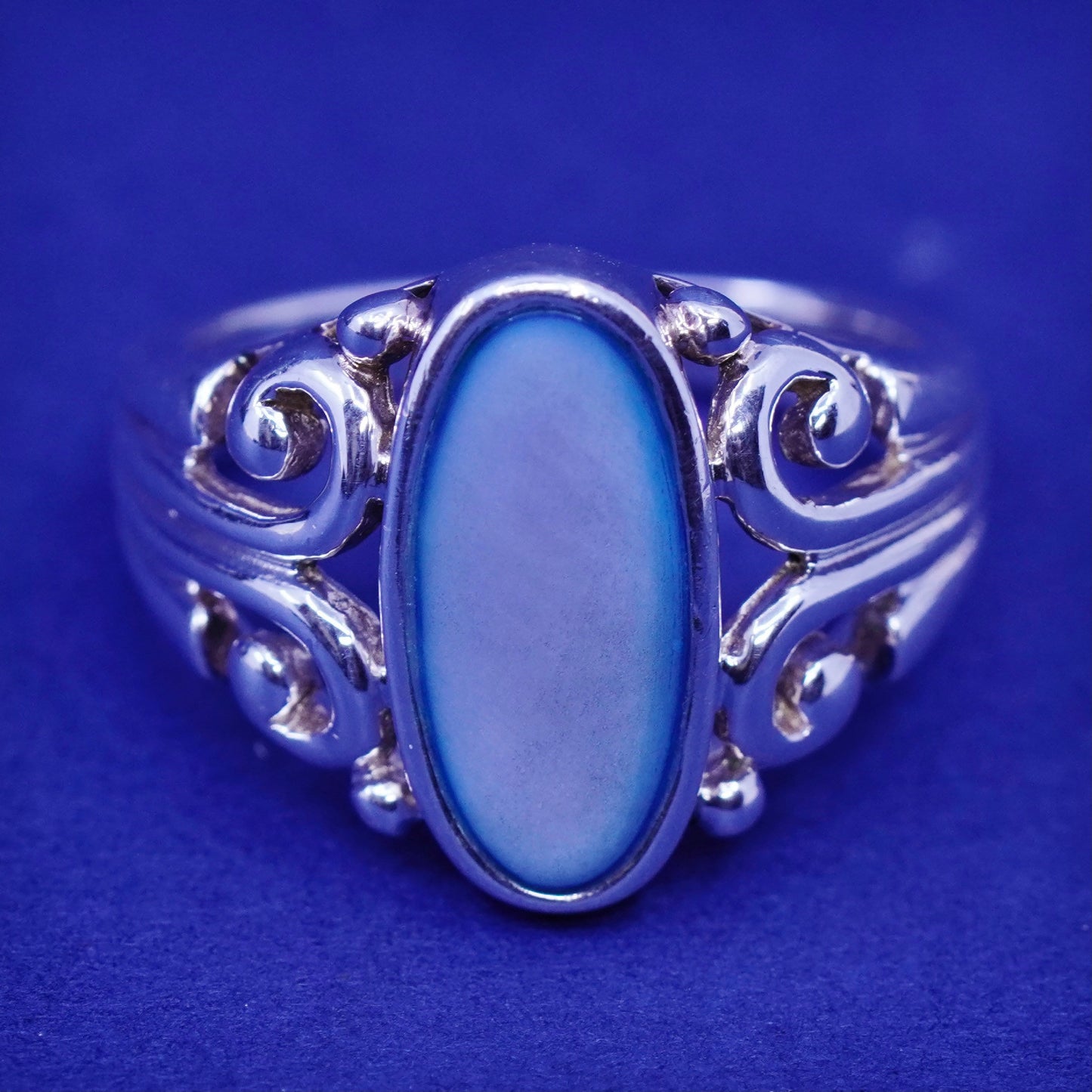 Size 7.5, vtg Sterling 925 silver handmade filigree ring blue mother of pearl