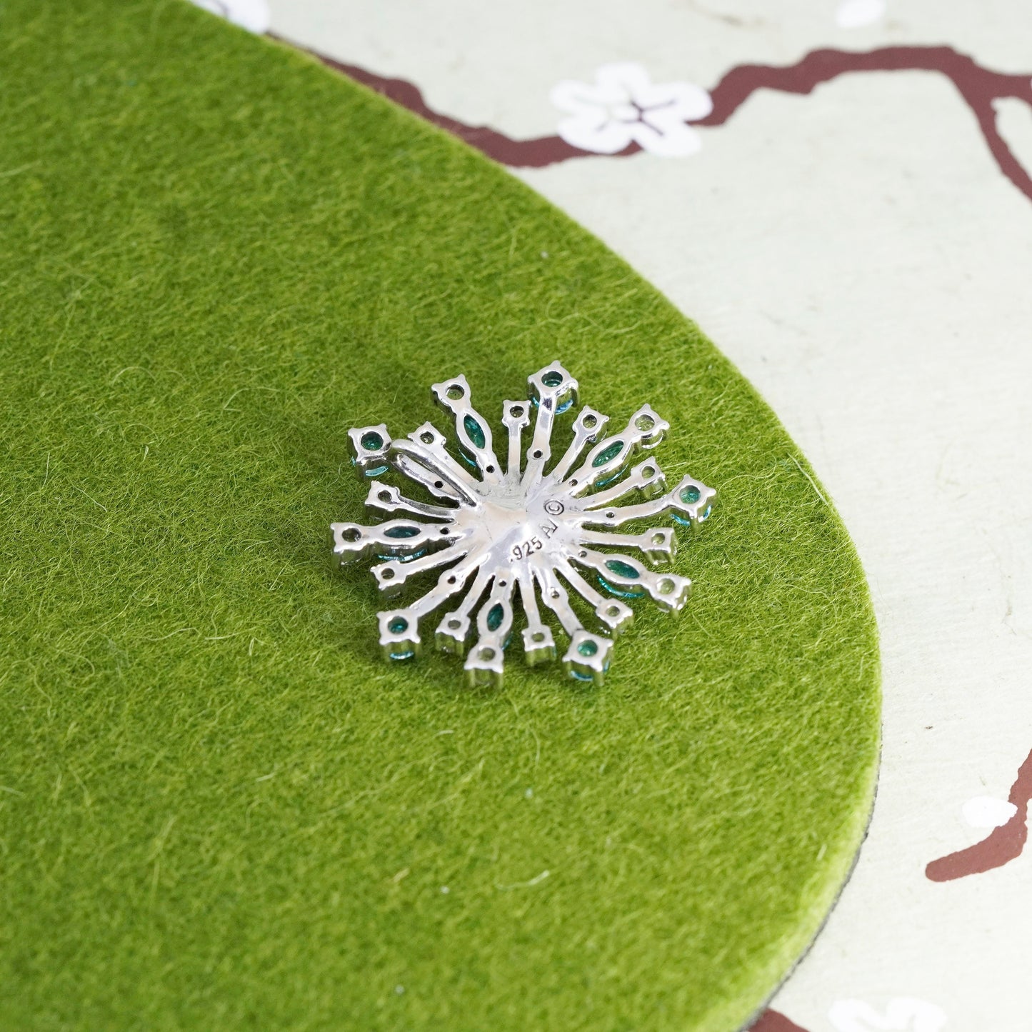 Vintage AJ Sterling 925 silver snowflake pendant with cluster crystal
