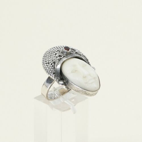 Sz 6.75, Sterling Silver 925 cocktail Ring W/ Cow Bone Bovine Moonface N Ruby