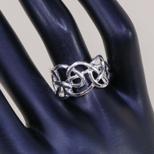 Size 8, Vtg Sterling Silver Handmade Ring, 925 Silver Band W/ Filigree Detail