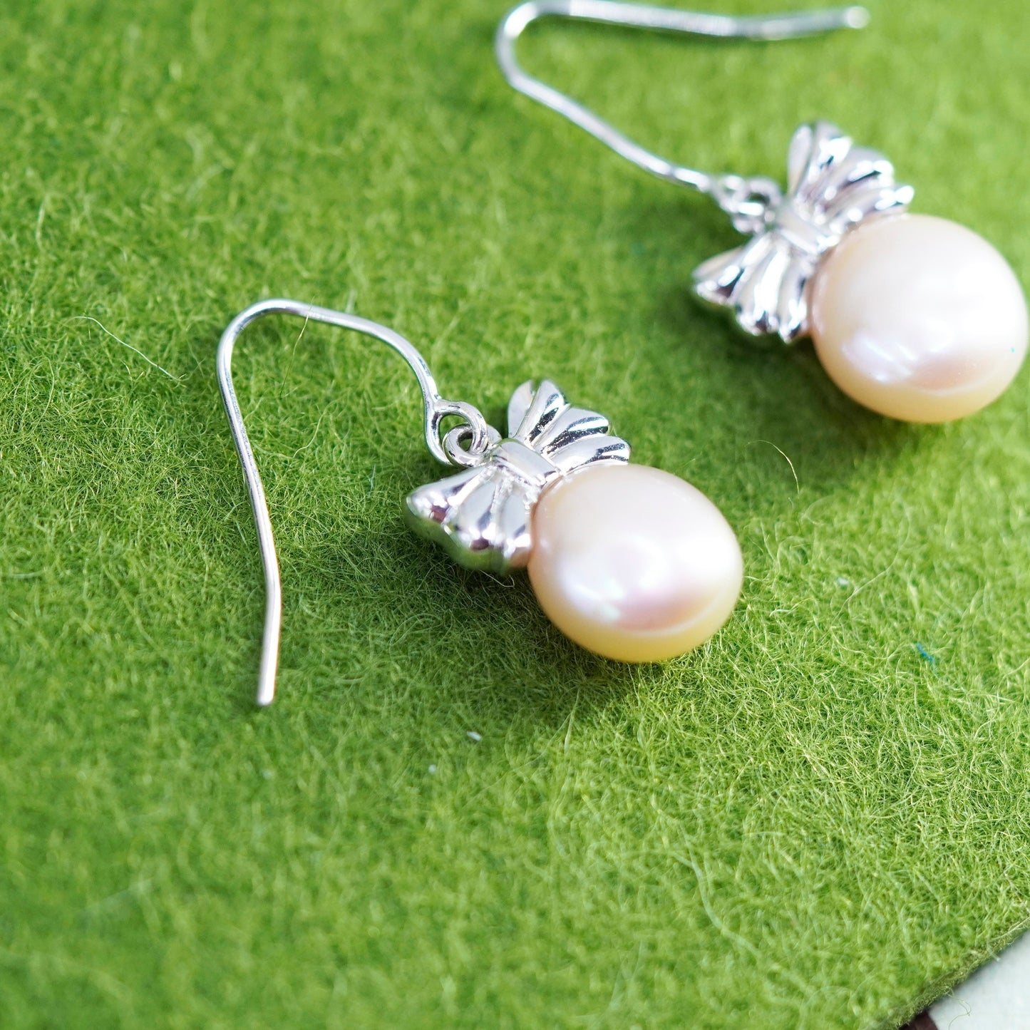 Vintage Sterling 925 silver handmade ribbon bowtie earrings with pearl beads