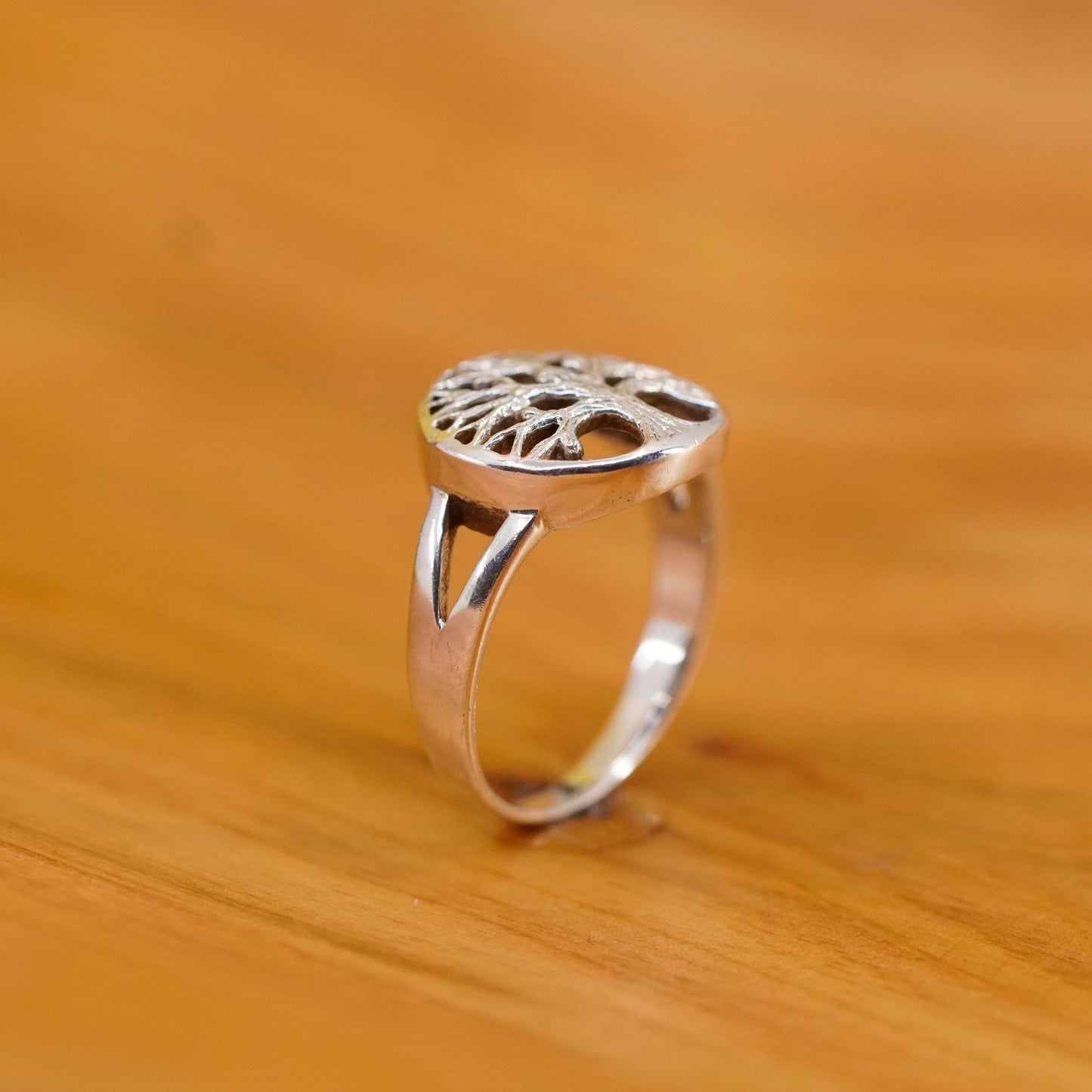 Size 7.5, vtg Sterling silver handmade ring southwestern 925 filigree tree band