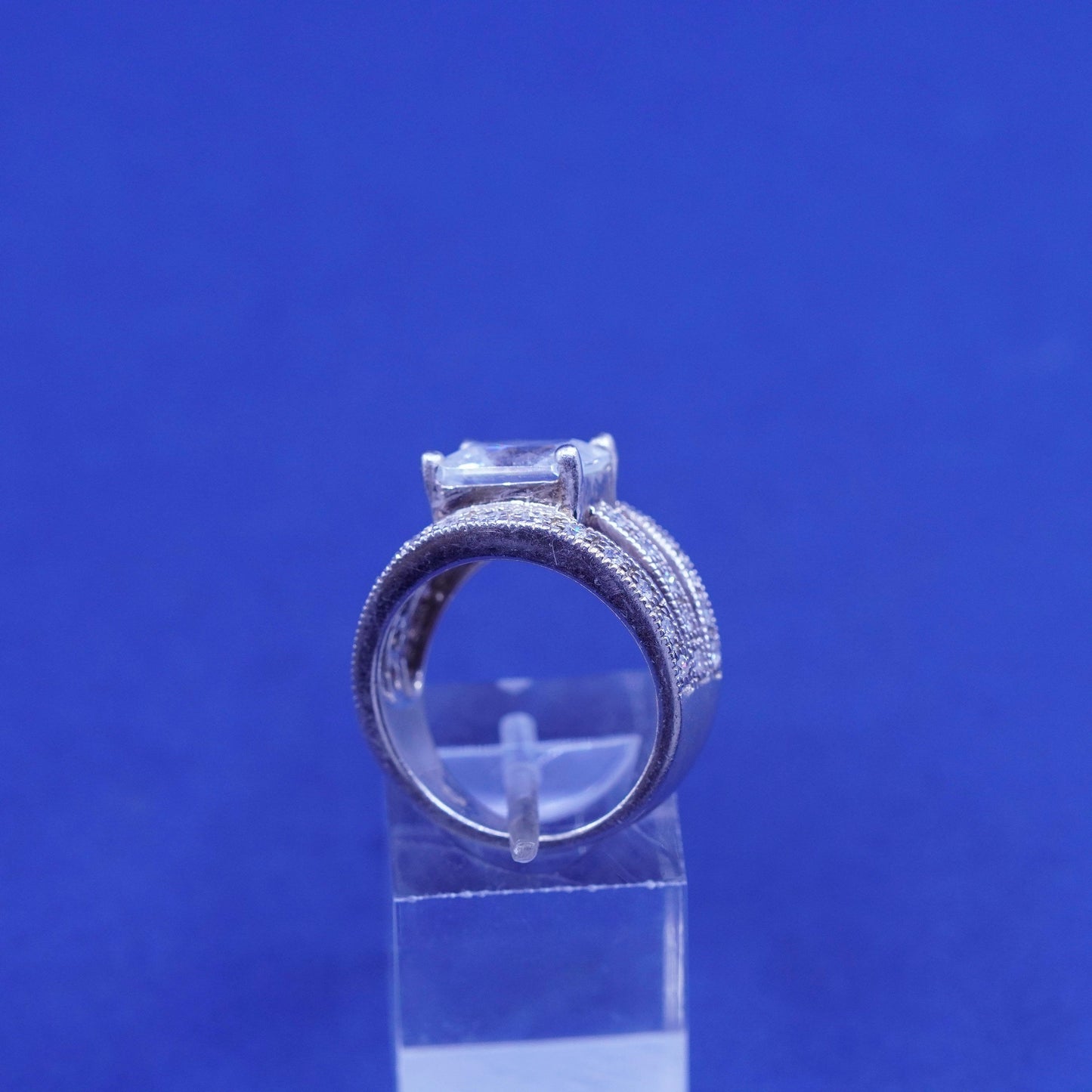 Size 7.25, vtg Sterling 925 silver engagement anniversary ring w/ cluster Cz