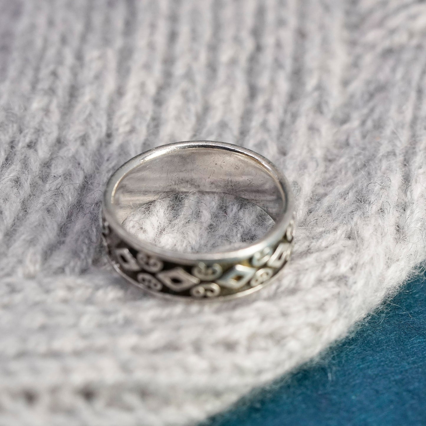 Size 8.5, Sterling silver handmade ring, southwestern 925 stackable band