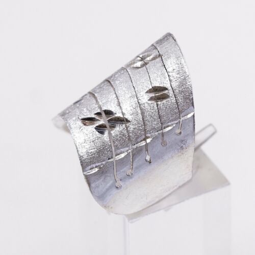 Size 8. Vtg Sterling Silver Handmade Ring, 925 Matt Textured Wide Wavy Band