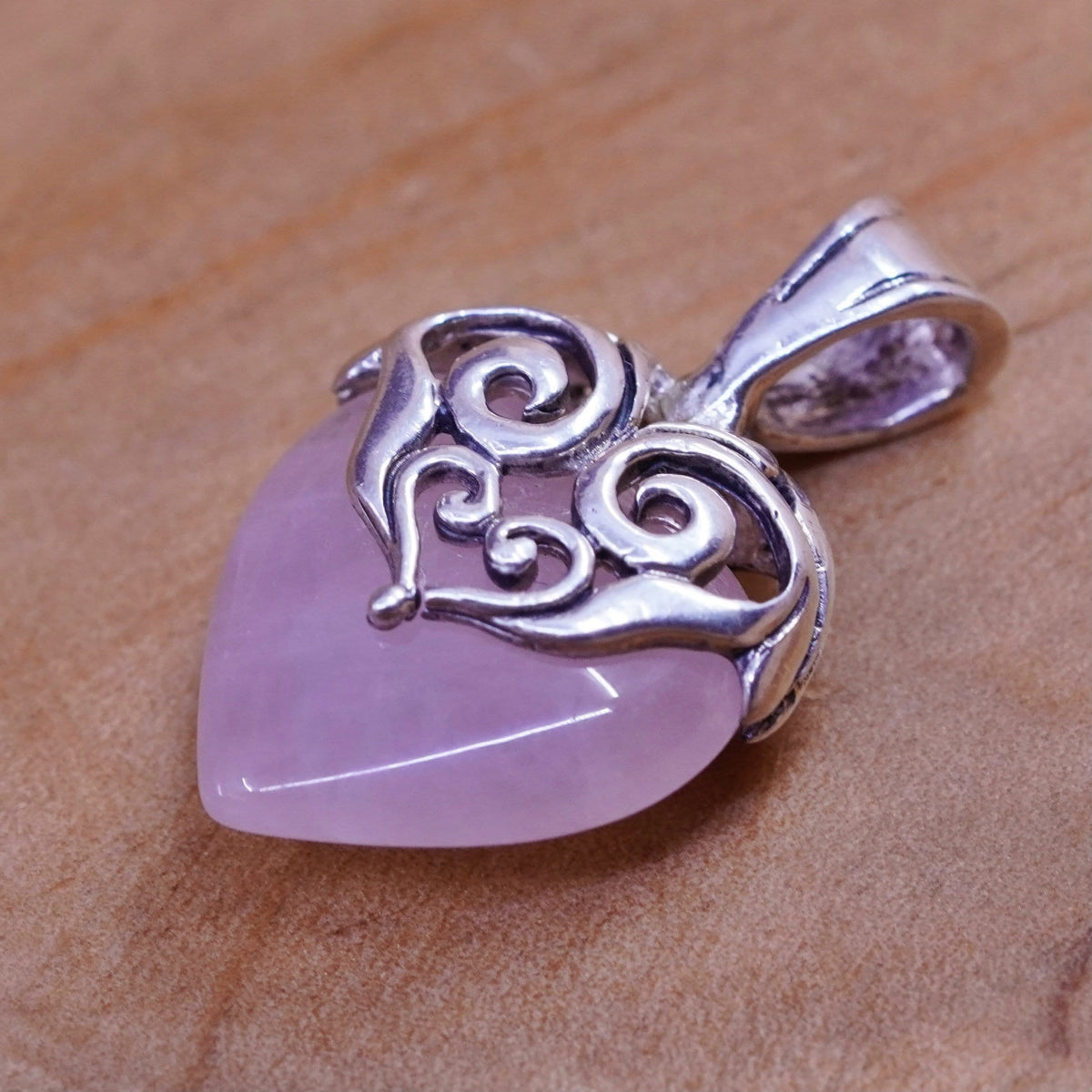 Vintage Sterling 925 silver handmade pendant with pink heart quartz