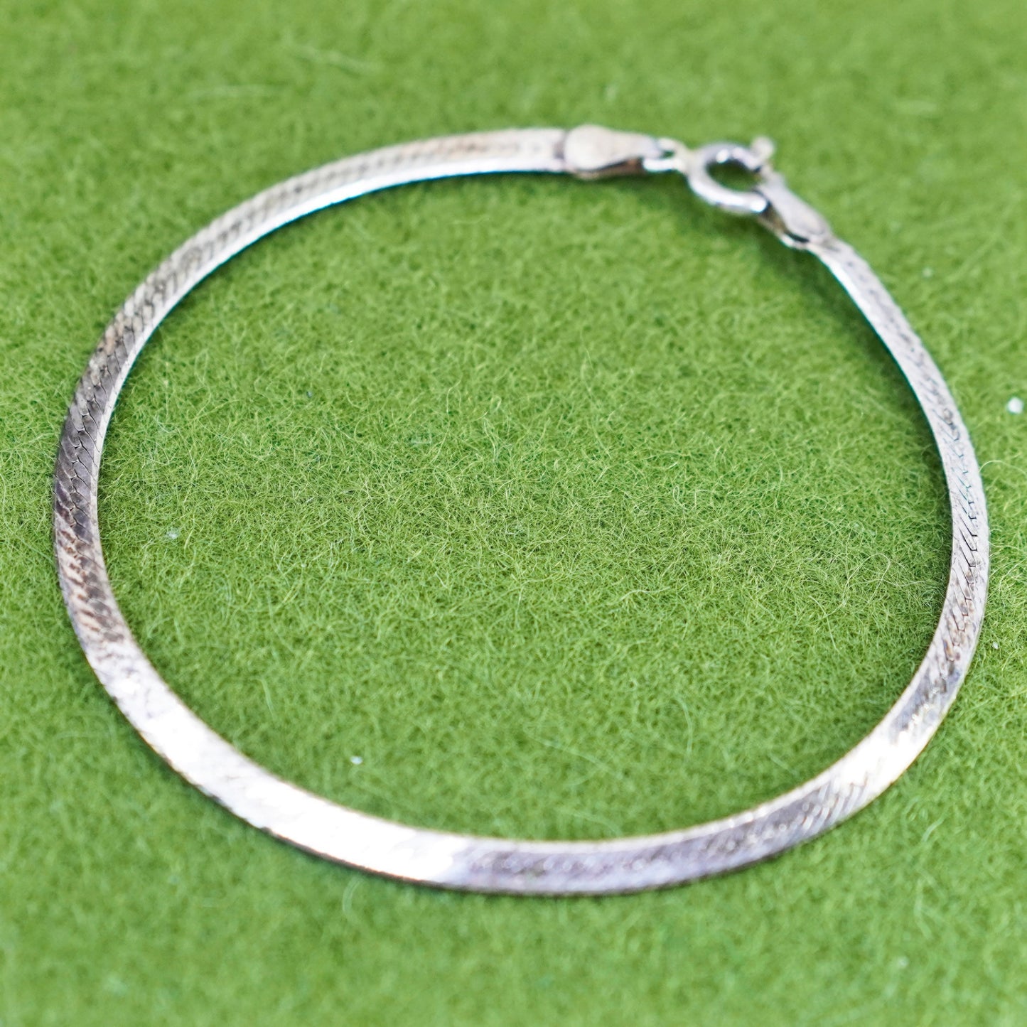 7.25”, 3mm, Vintage sterling silver bracelet, textured 925 herringbone chain