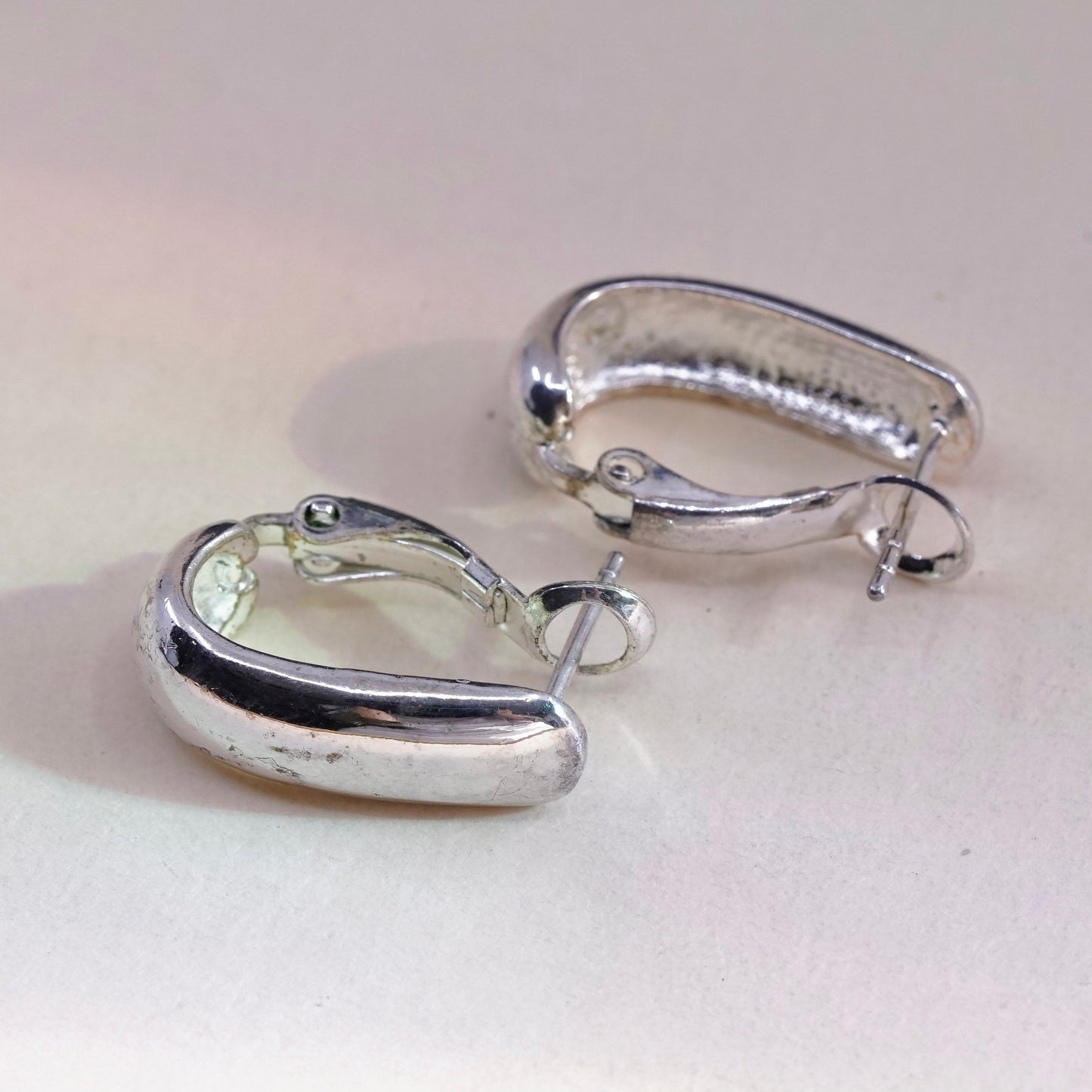 0.75”, vtg sterling silver loop earrings, fashion minimalist primitive hoops