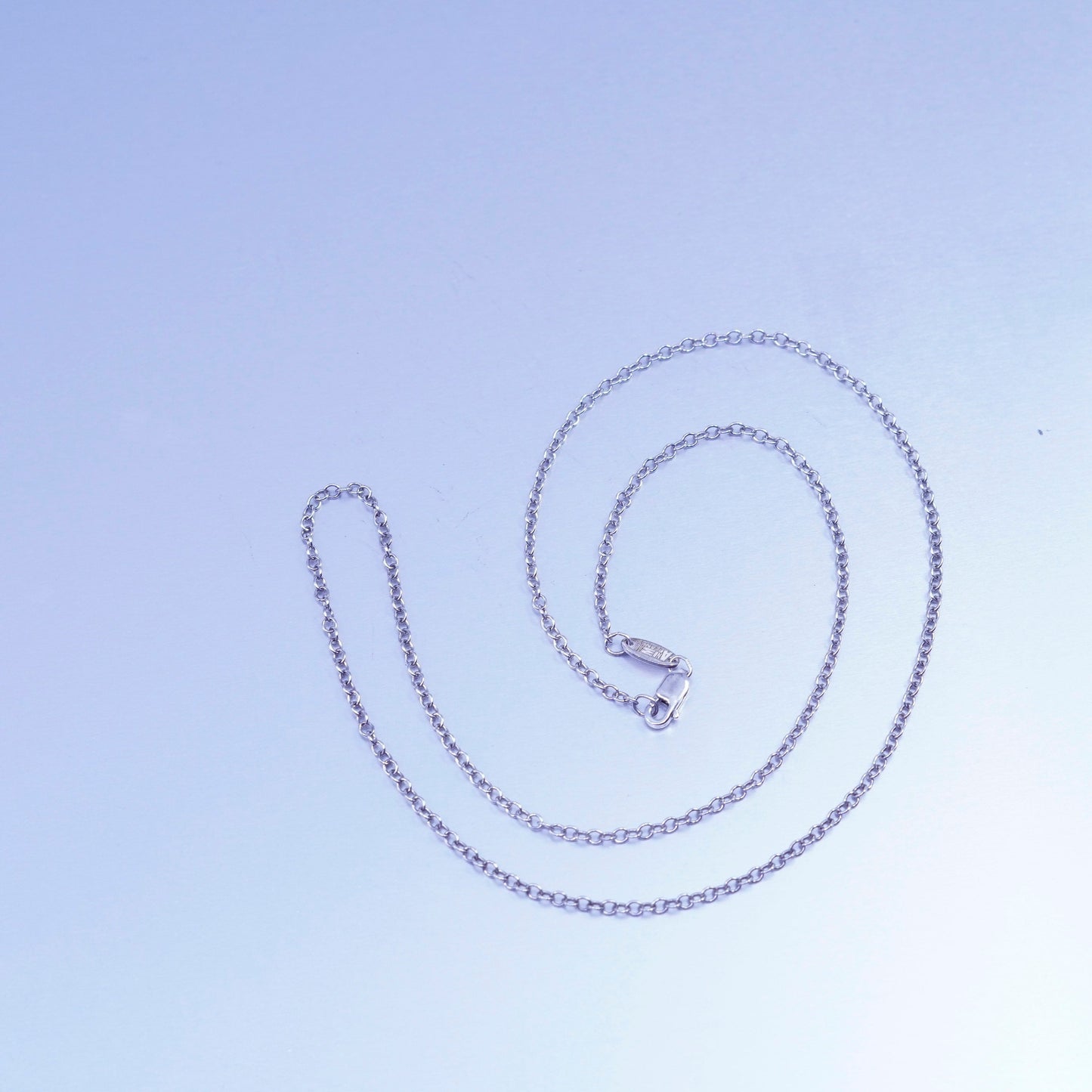 18” 1mm, vintage Italy Sterling 925 silver circle chain necklace