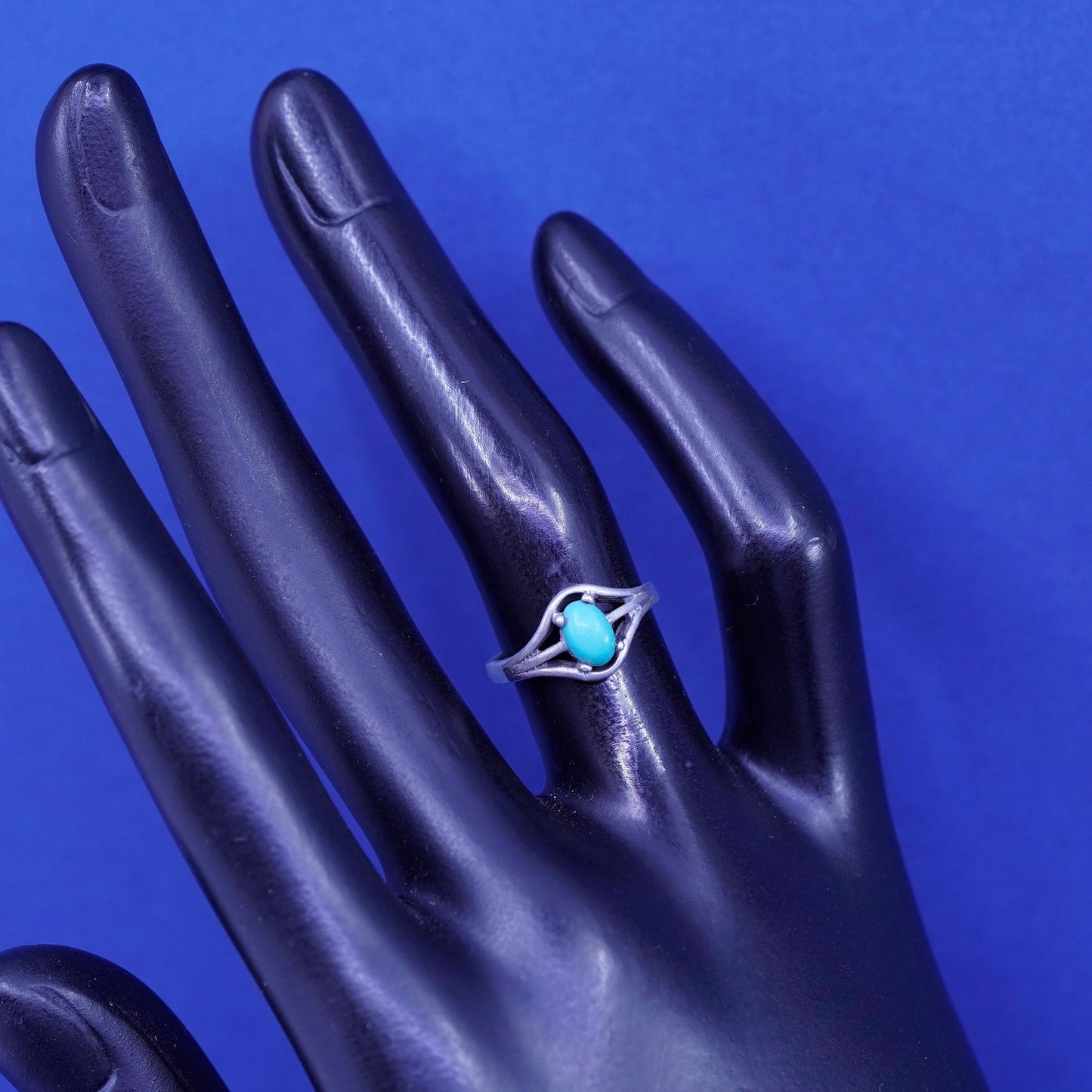Size 4, vintage Sterling silver handmade ring with turquoise, Native American