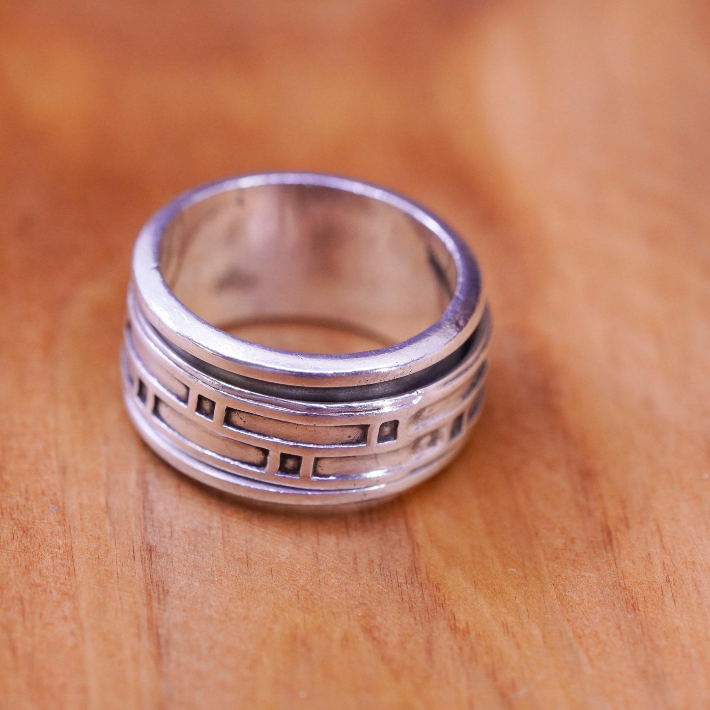Size 6.25, vintage Sterling silver prayer ring, 925 textured spinner band
