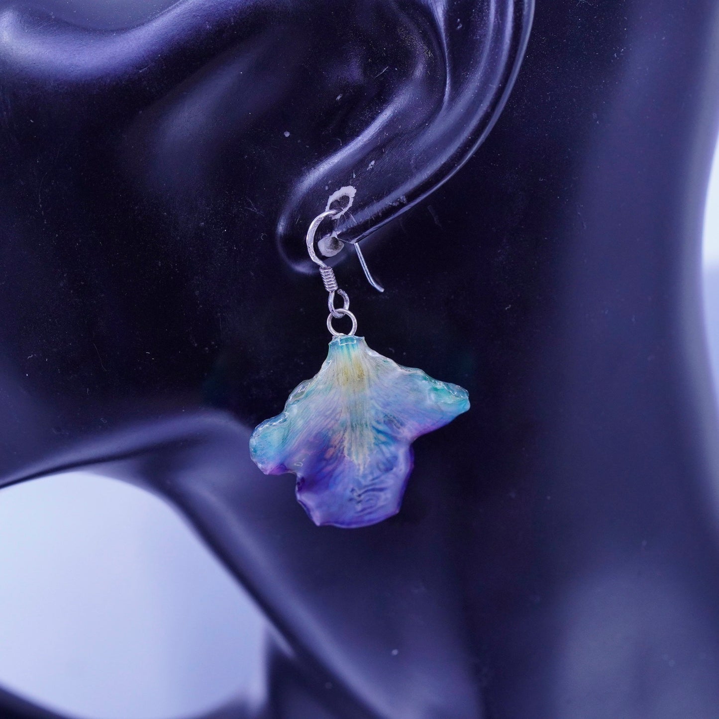 Vintage Sterling 925 silver handmade resin leaf earrings
