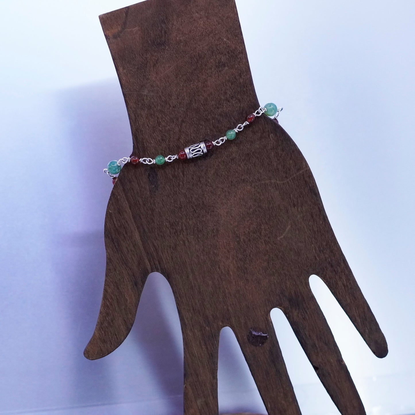 7”, vintage Sterling 925 silver bracelet with jade carnelian beads