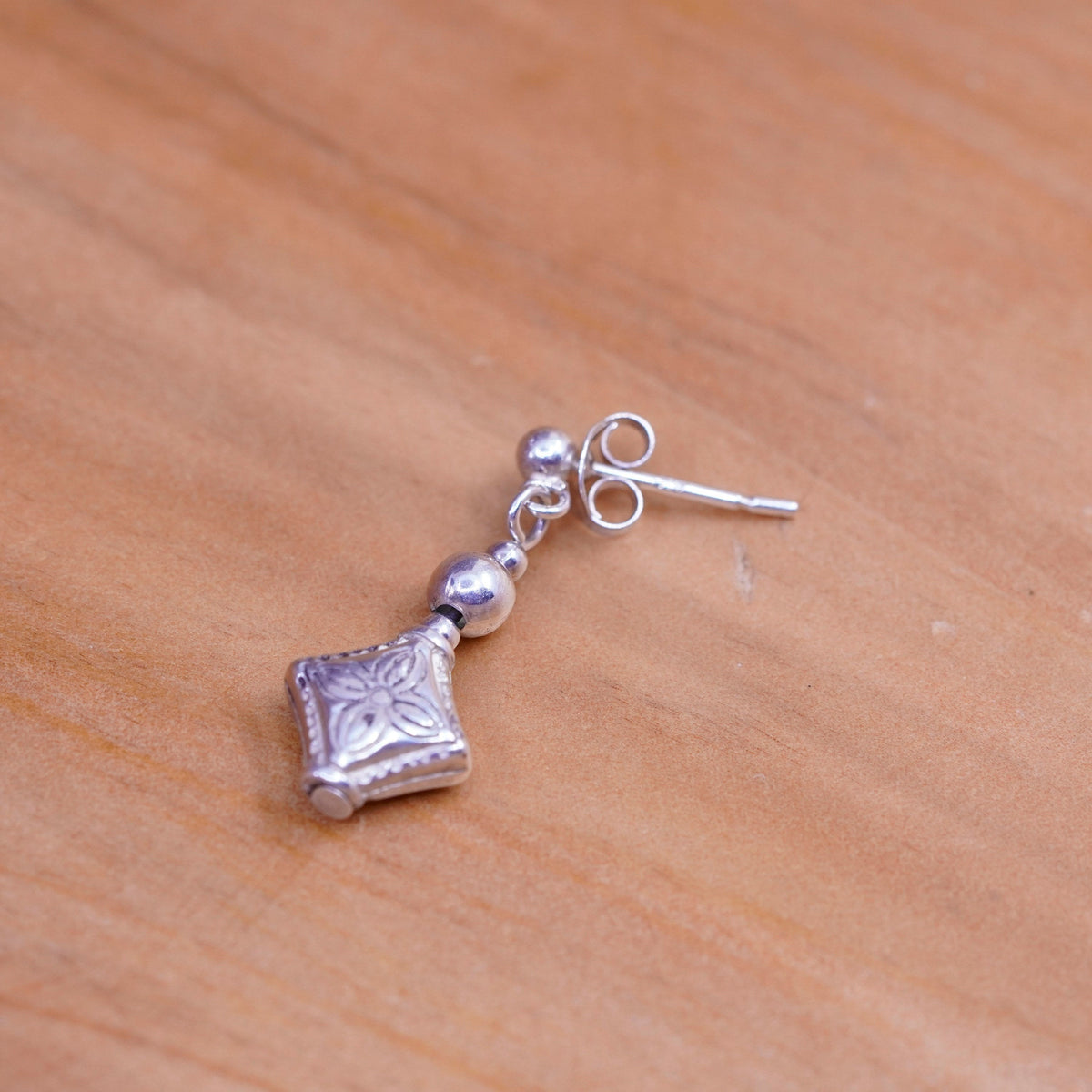 Vintage Sterling silver handmade earrings, textured 925 diamond dangled