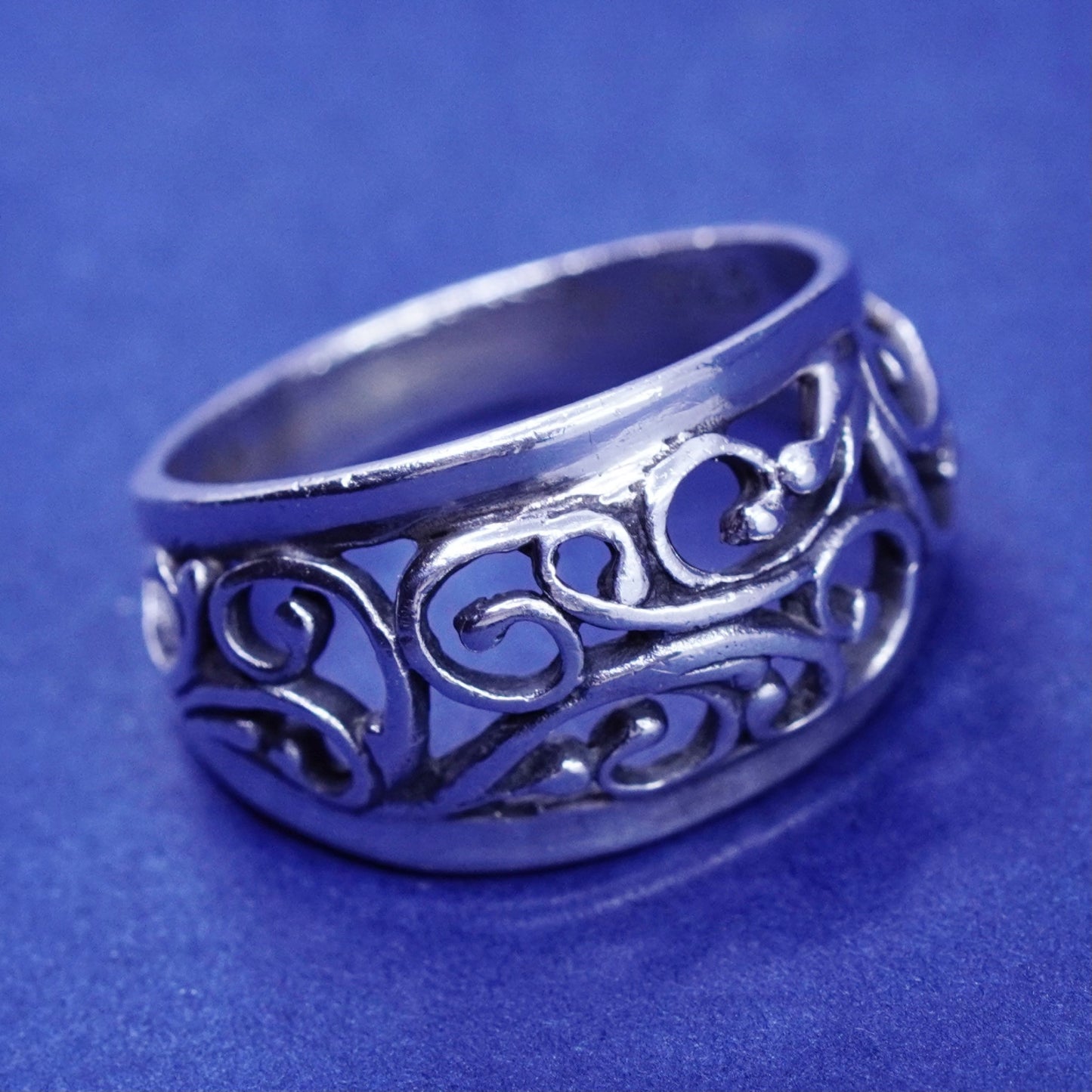 Size 6.5, vintage Sterling silver handmade ring, 925 filigree swirly band
