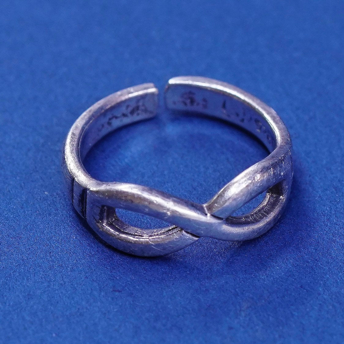 sz 3, vtg Sterling silver handmade ring, 925 knot band, stamped 925, open end