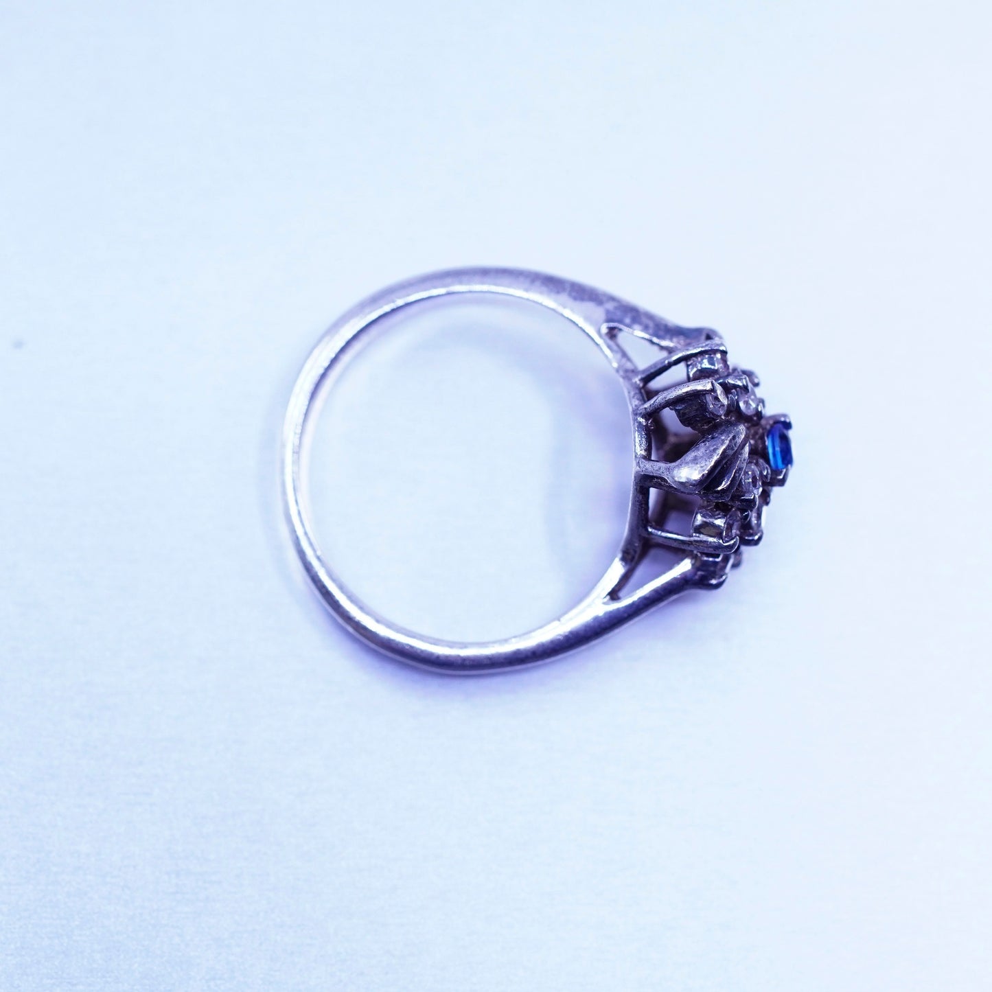 Size 7, vintage Sterling 925 silver handmade band ring with cluster Cz