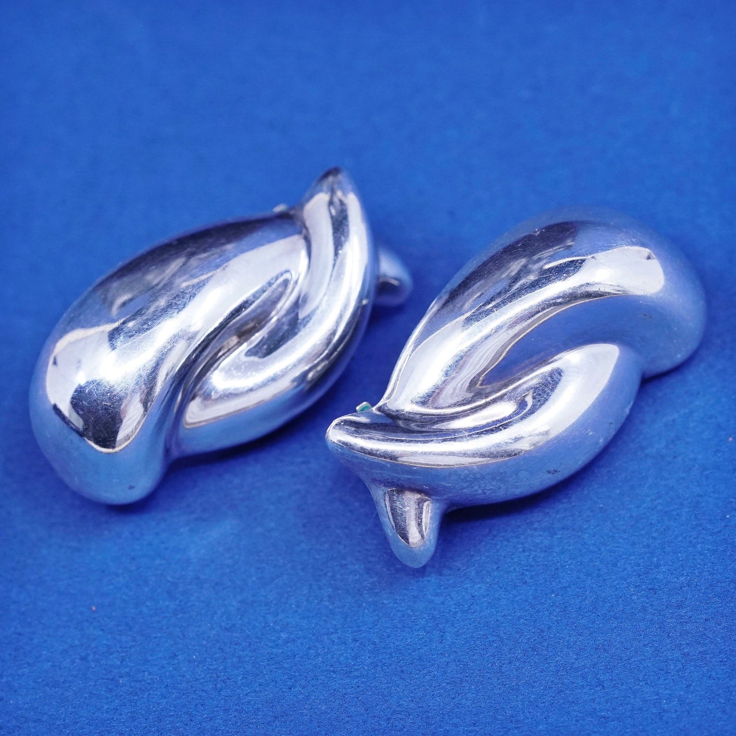 vintage Zina Sterling silver handmade Ribbed earrings, modern 925 silver studs
