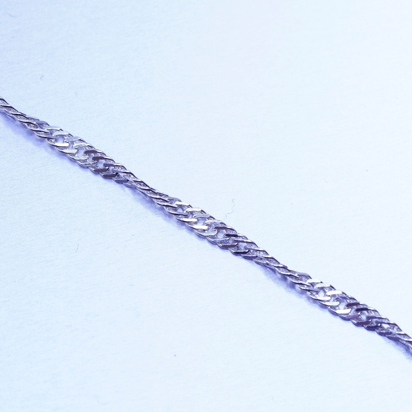 7.25”, Vintage Italy Sterling 925 silver handmade bracelet, twisted curb chain