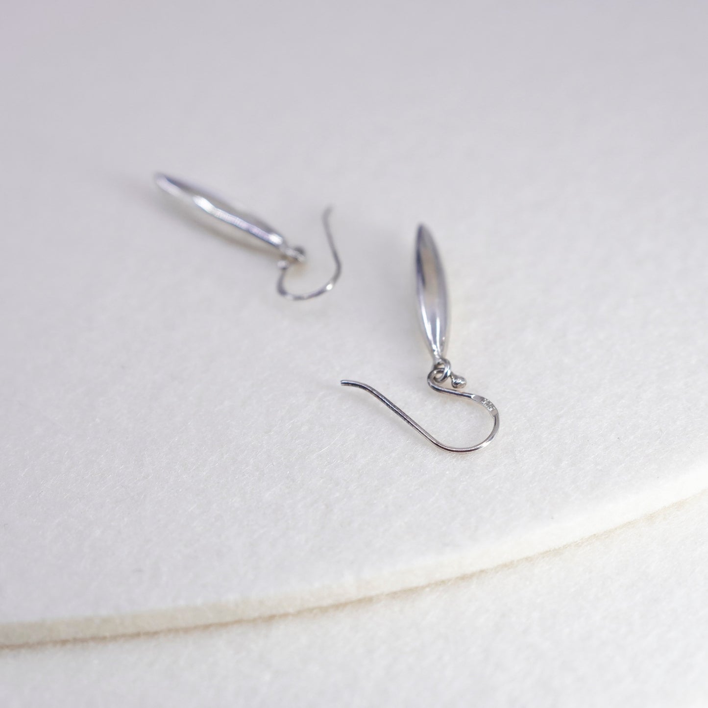 Vintage Mexico Sterling 925 silver handmade marquise shaped earrings