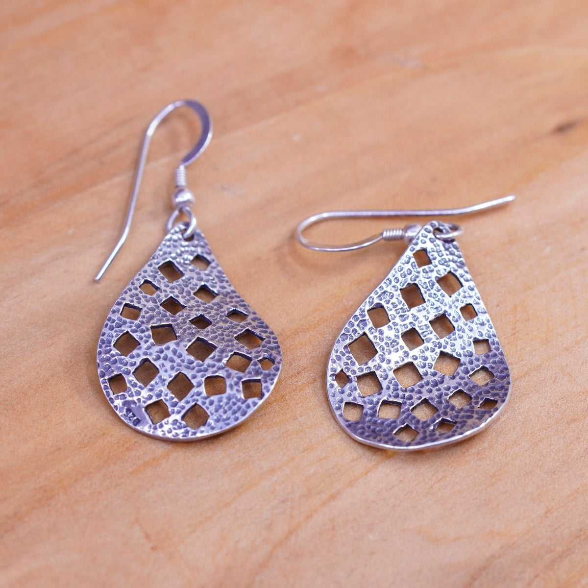 Vintage Sterling silver handmade earrings, filigree 925 teardrop drops