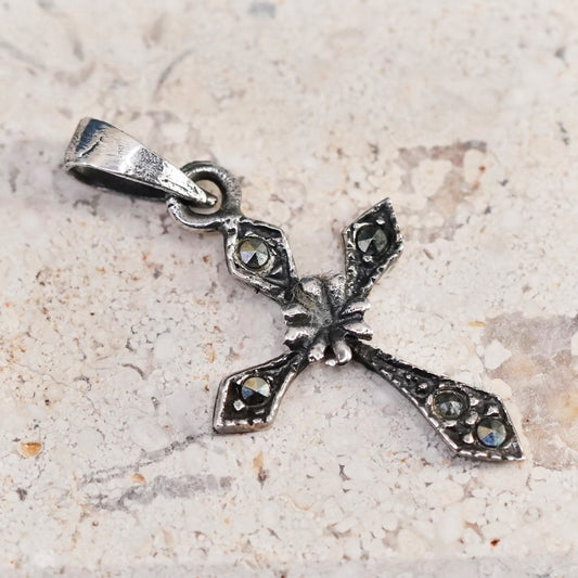 Vintage Sterling 925 silver handmade cross pendant with marcasite