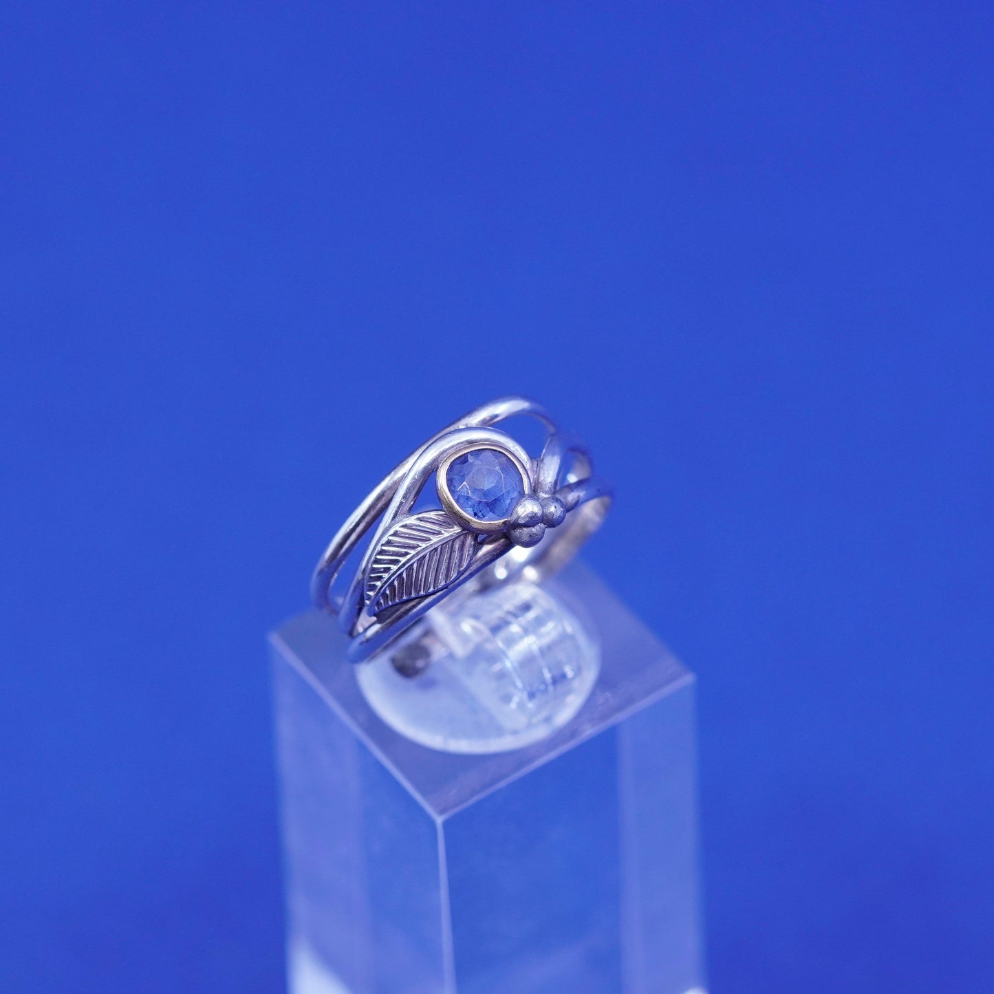 Size 5, two tone Sterling 925 silver handmade leaf ring topaz N 14K gold accent