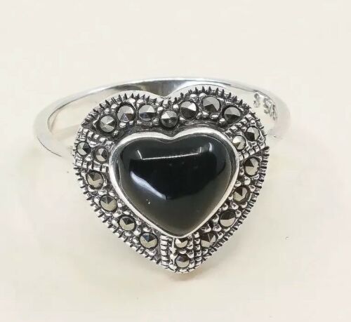 Sz 7.25, Sterling Silver handmade Ring, 925 Silver W/ Obsidian Heart n marcasite