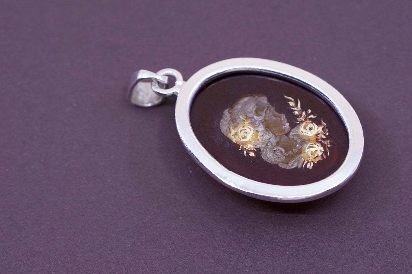 Vintage Sterling 925 silver handmade pendant with Amber cameo portrait