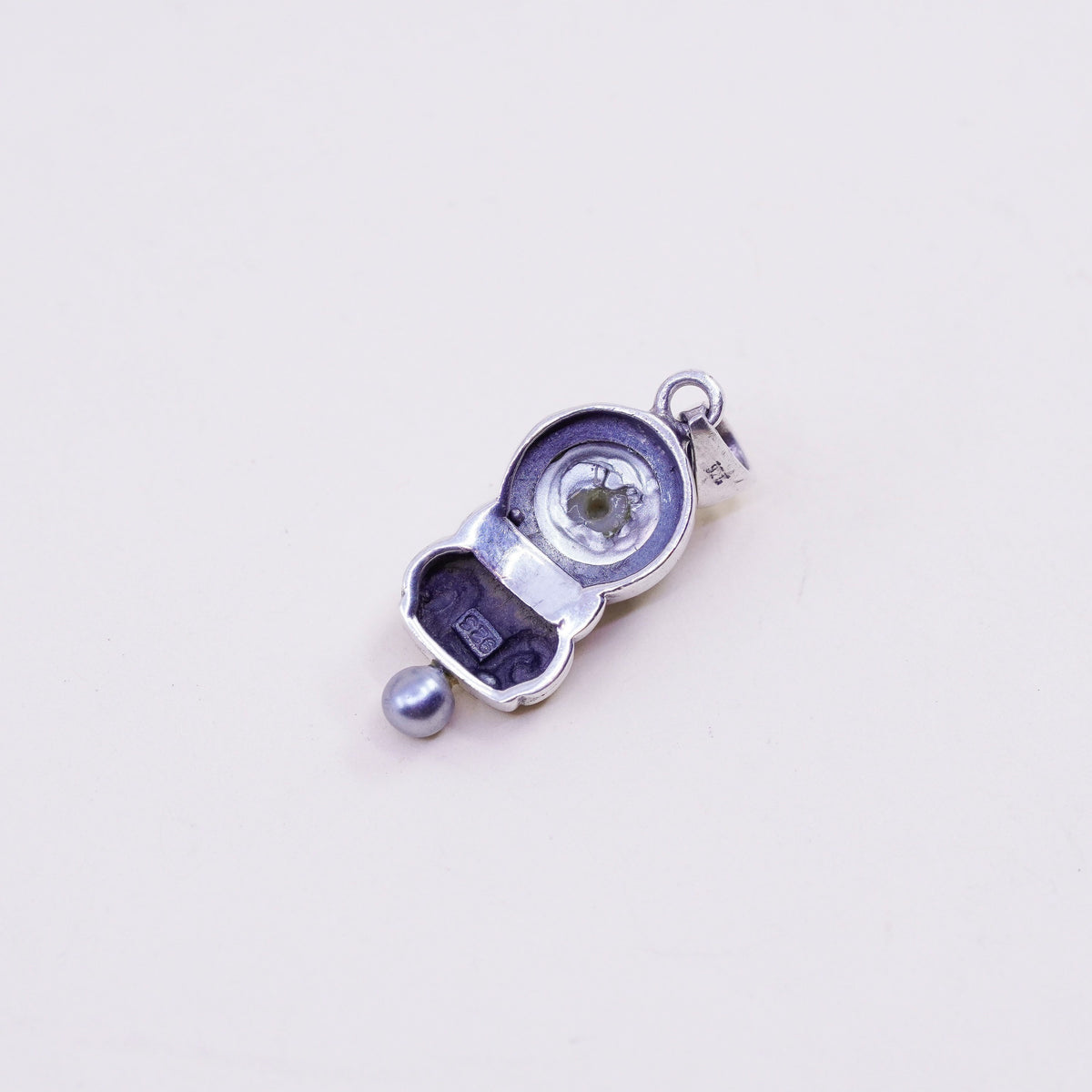 Vintage handmade sterling 925 silver pendant with pearl
