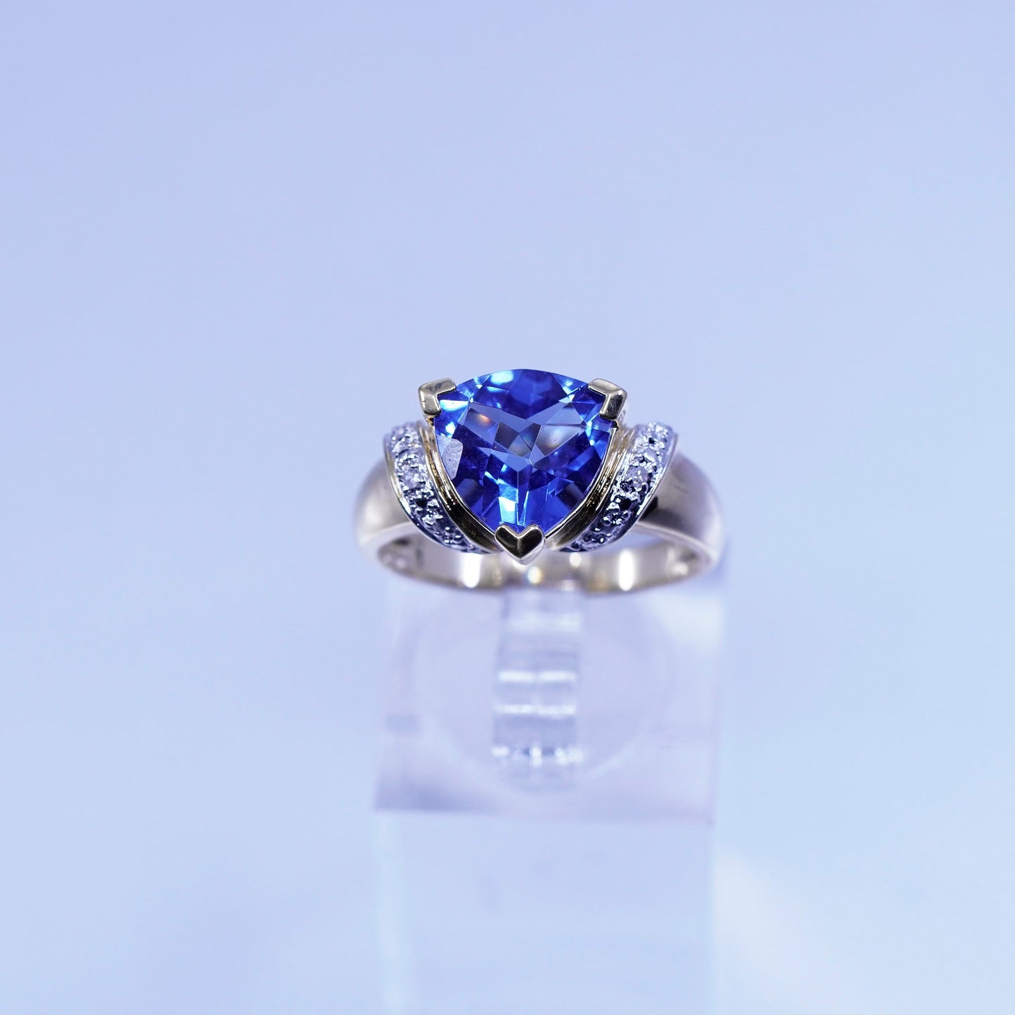 Size 8, vintage vermeil gold filled Sterling 925 silver ring blue topaz diamond