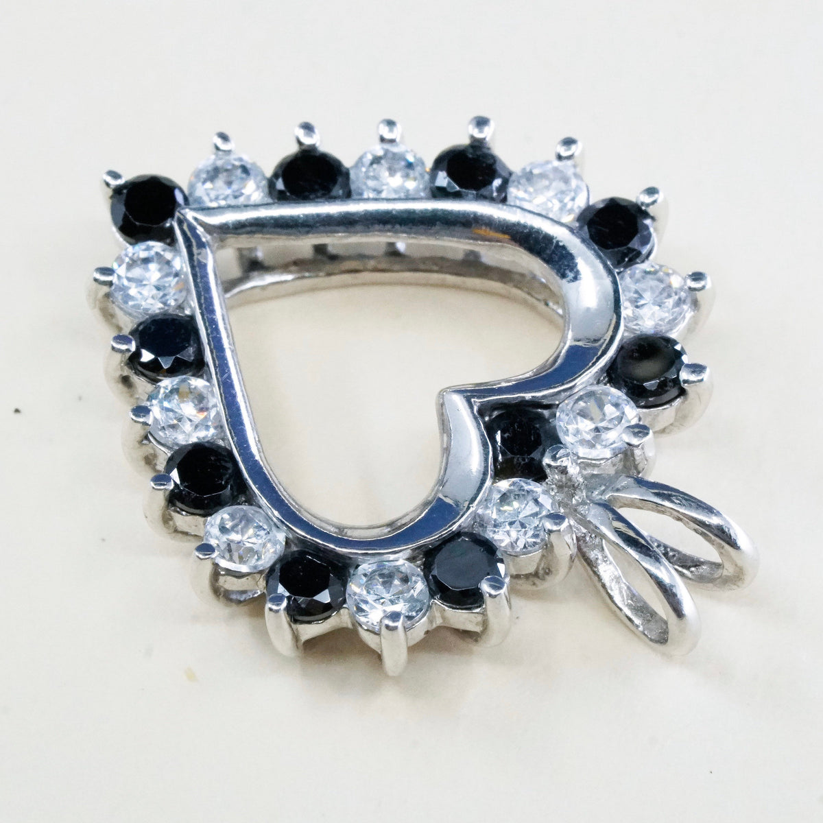 vtg sterling 925 silver heart pendant with black and clear simulated Diamond