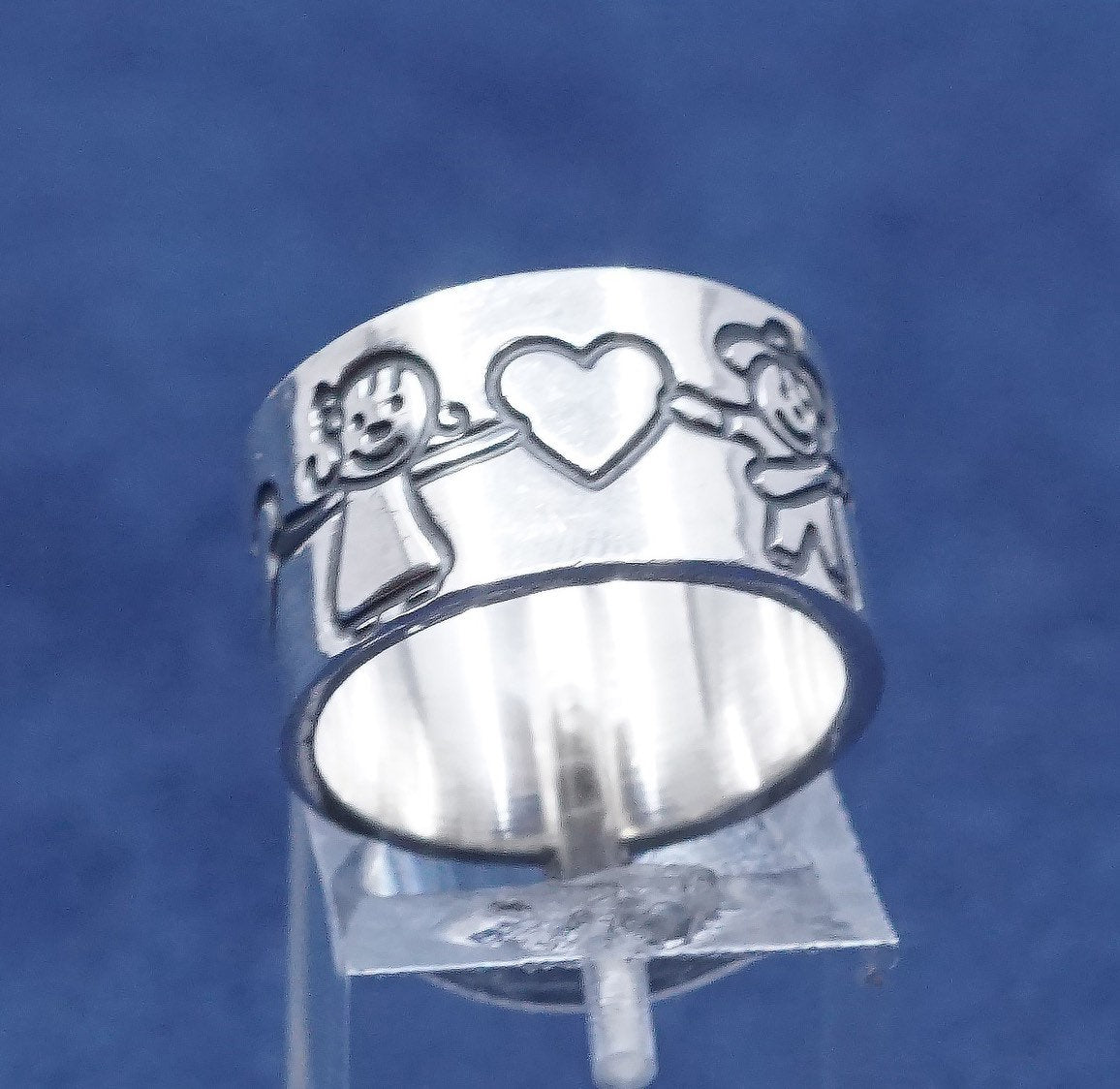 sz 6.5, vtg Sterling silver handmade ring, FAS 925 band engraved kids n heart