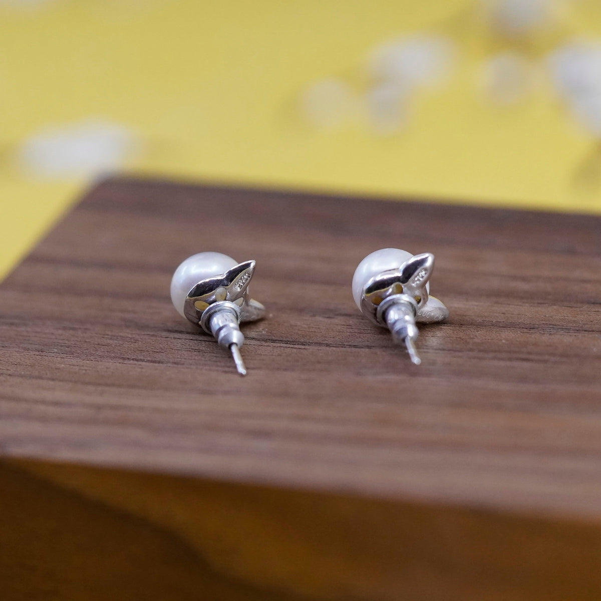 Vintage LUC Sterling silver handmade earrings, 925 cat studs with pearl