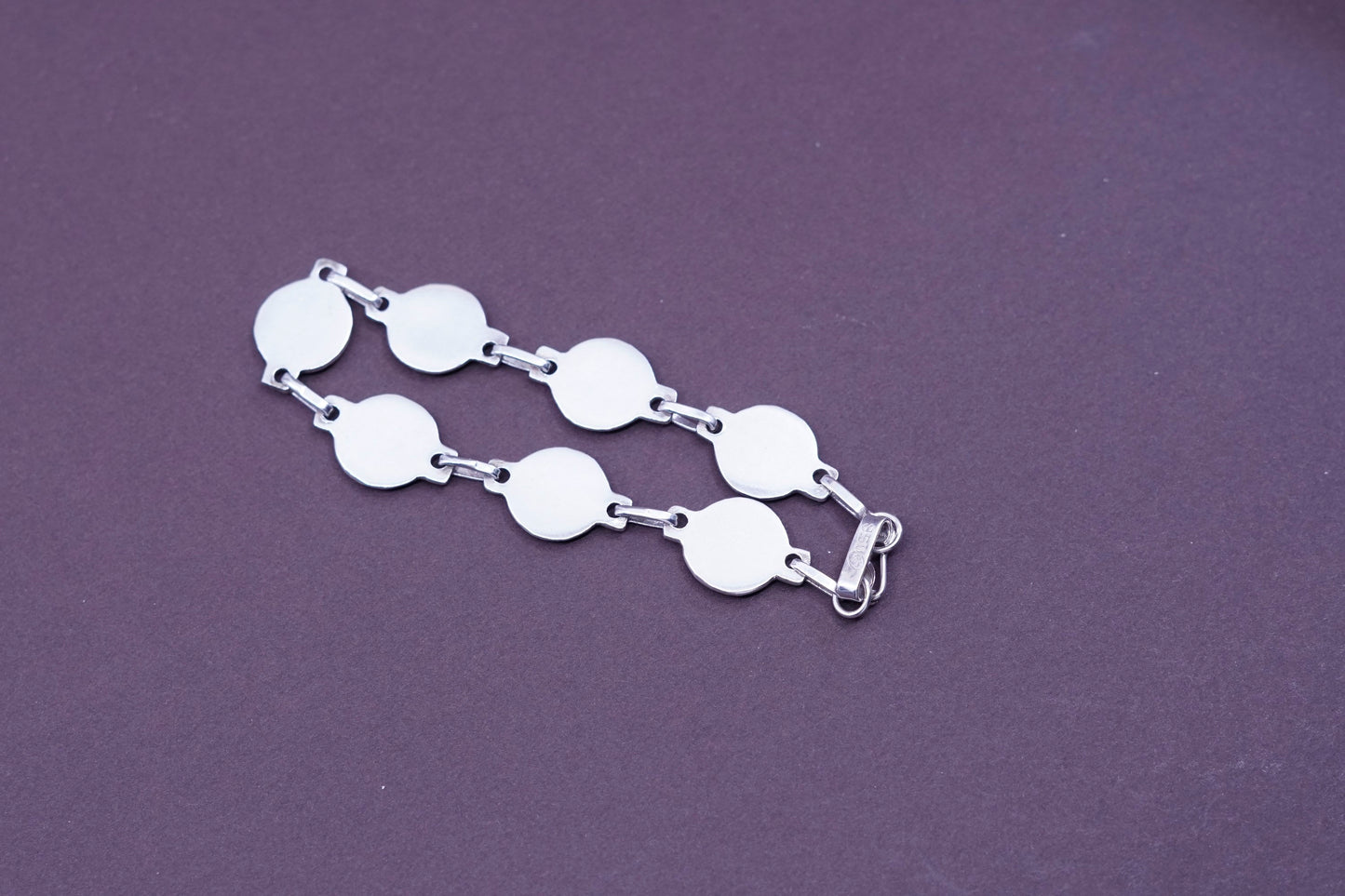 6.5”, vtg SW Sterling silver handmade bracelet, Mexico 950 disc with sodalite