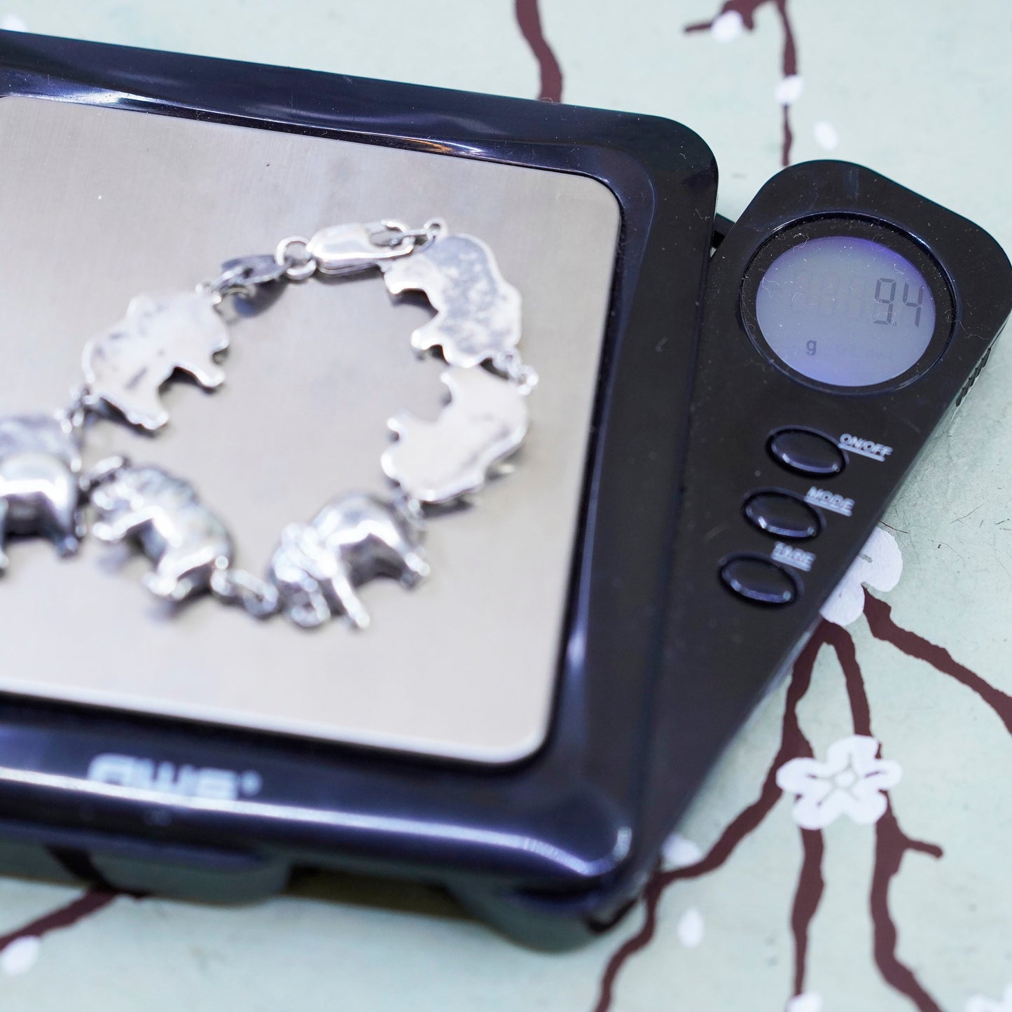 6.75”, vintage Sterling Silver Handmade Bracelet, 925 Elephant link chain