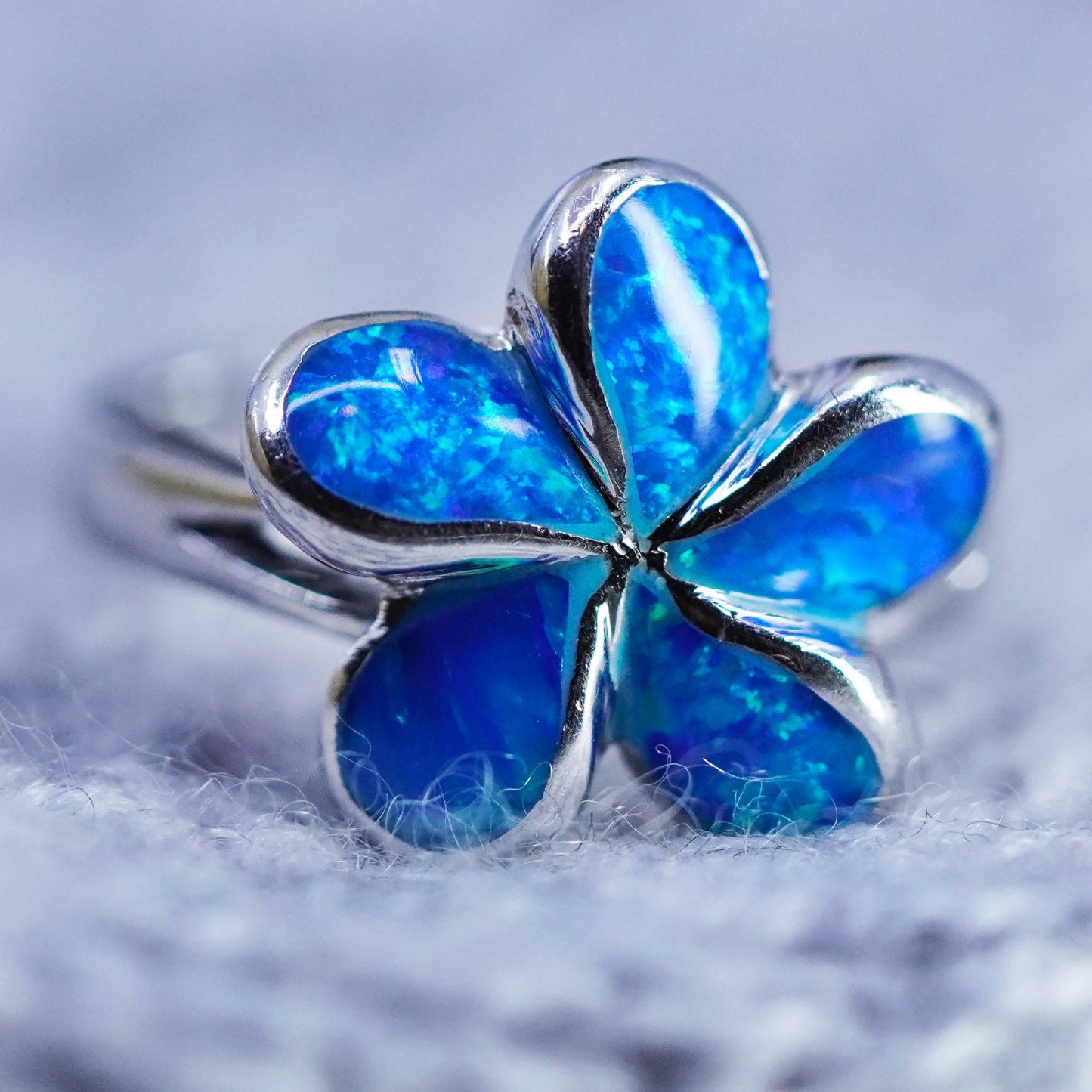 Size 6, vintage Sterling 925 silver handmade ring with plumeria opal