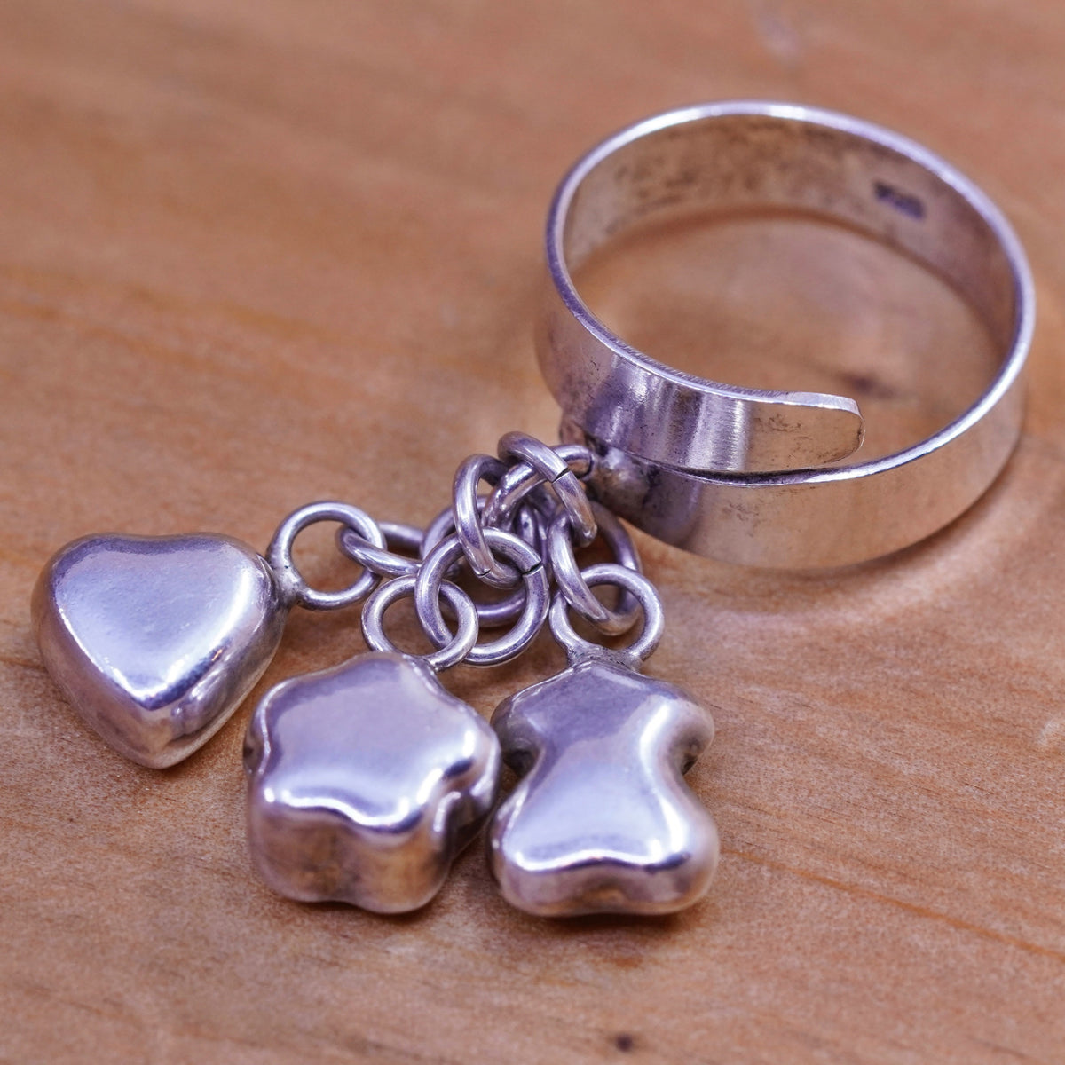 Size 7.25, vintage Sterling 925 silver handmade ring w/ heart star bead charms