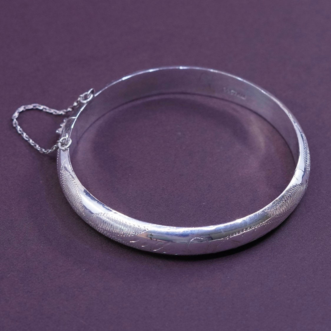 7.25", vtg Sterling silver handmade bracelet, 925 hinged bangle w/ secure chain