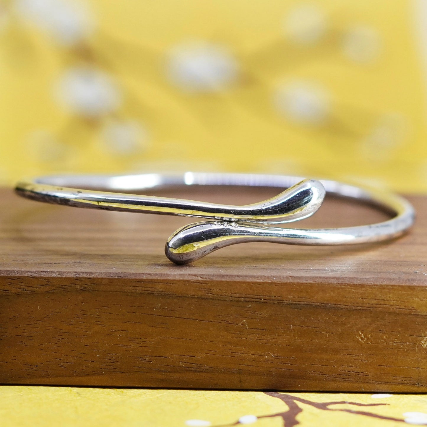 7.75”, Vintage Sterling silver handmade bracelet, 925 wrap bangle teardrop