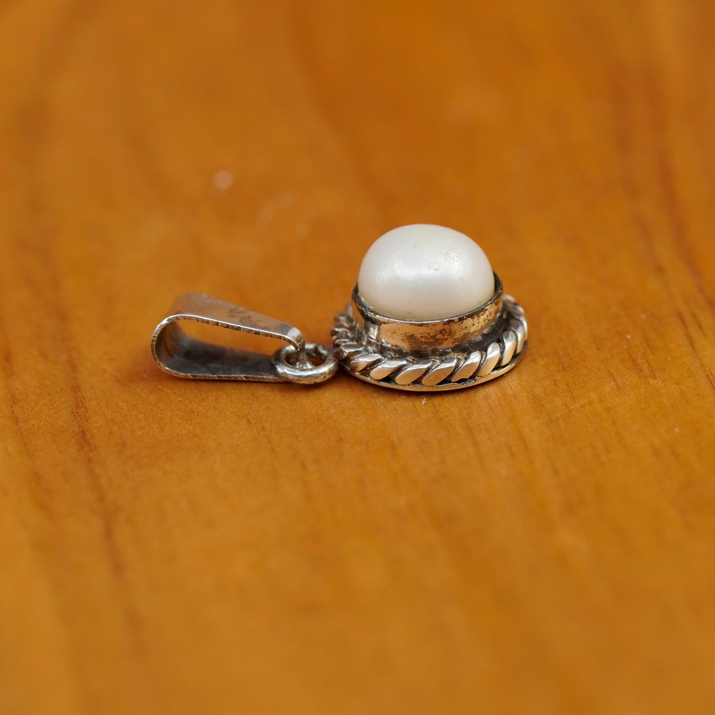 Vintage Sterling 925 silver handmade pendant with pearl