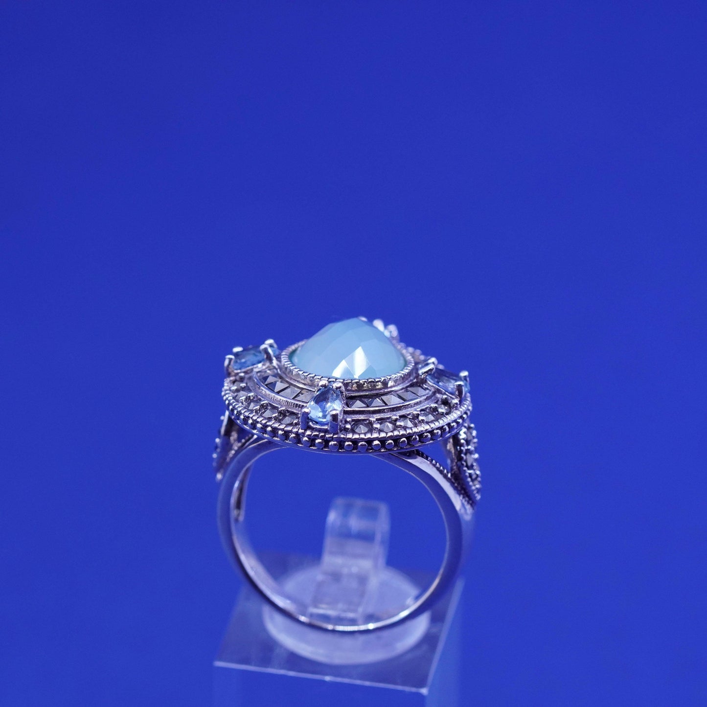 sz10, vtg 925 Sterling 925 Silver teardrop Chalcedony Cocktail Ring Marcasite